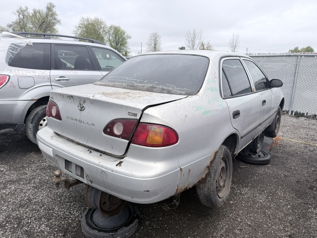 TOYOTA COROLLA 2002