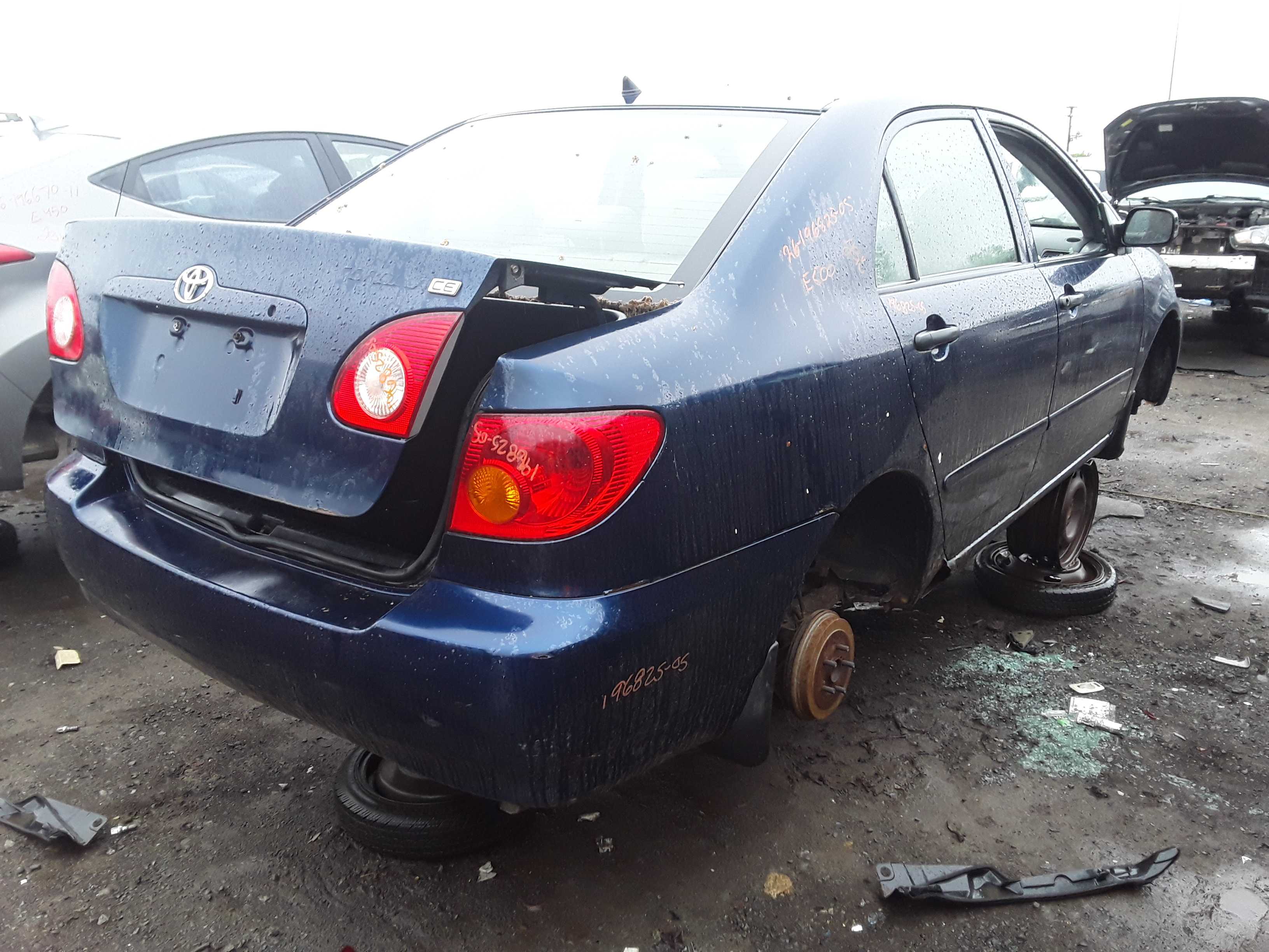 TOYOTA COROLLA 2005