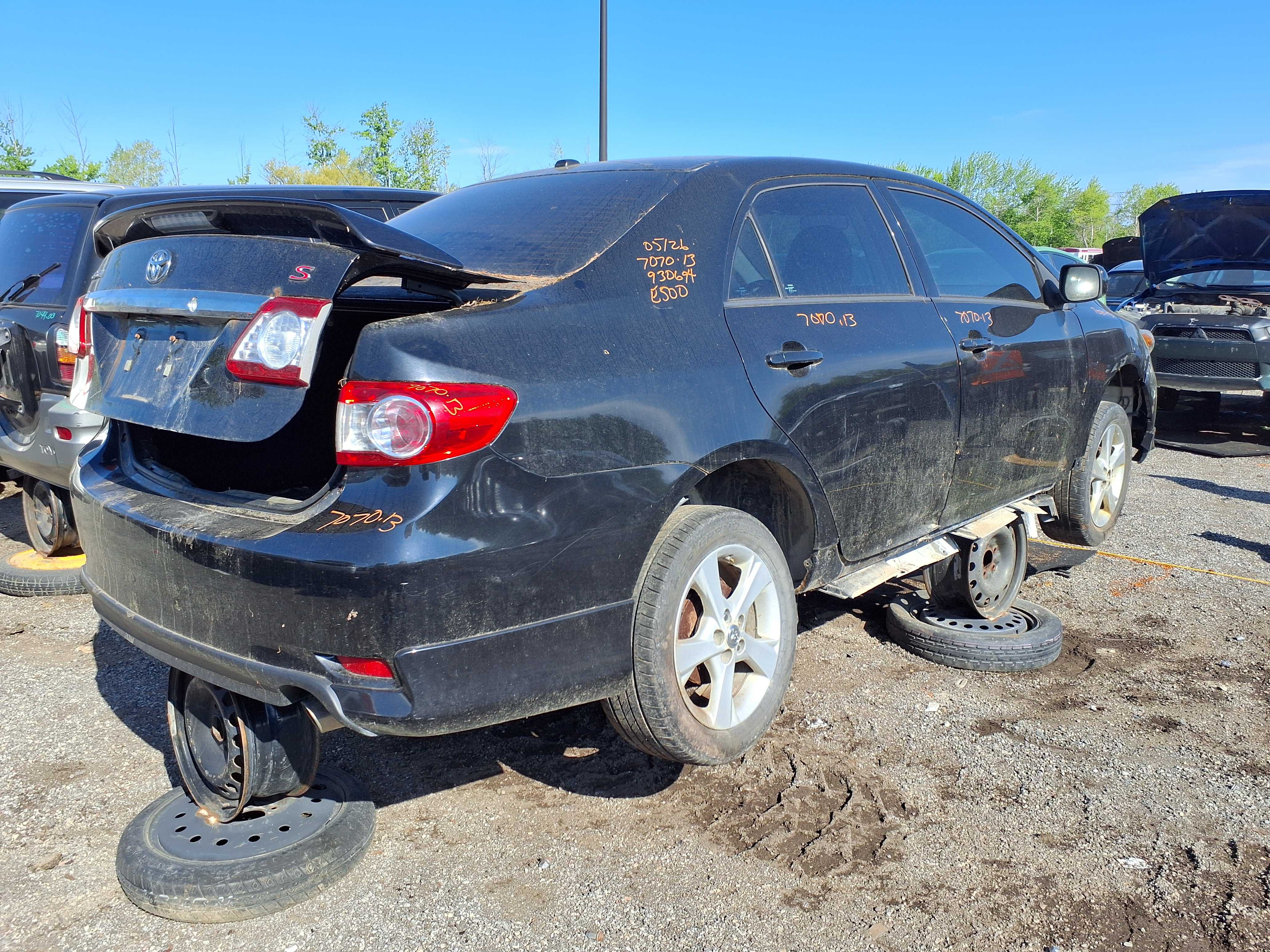 TOYOTA COROLLA 2013