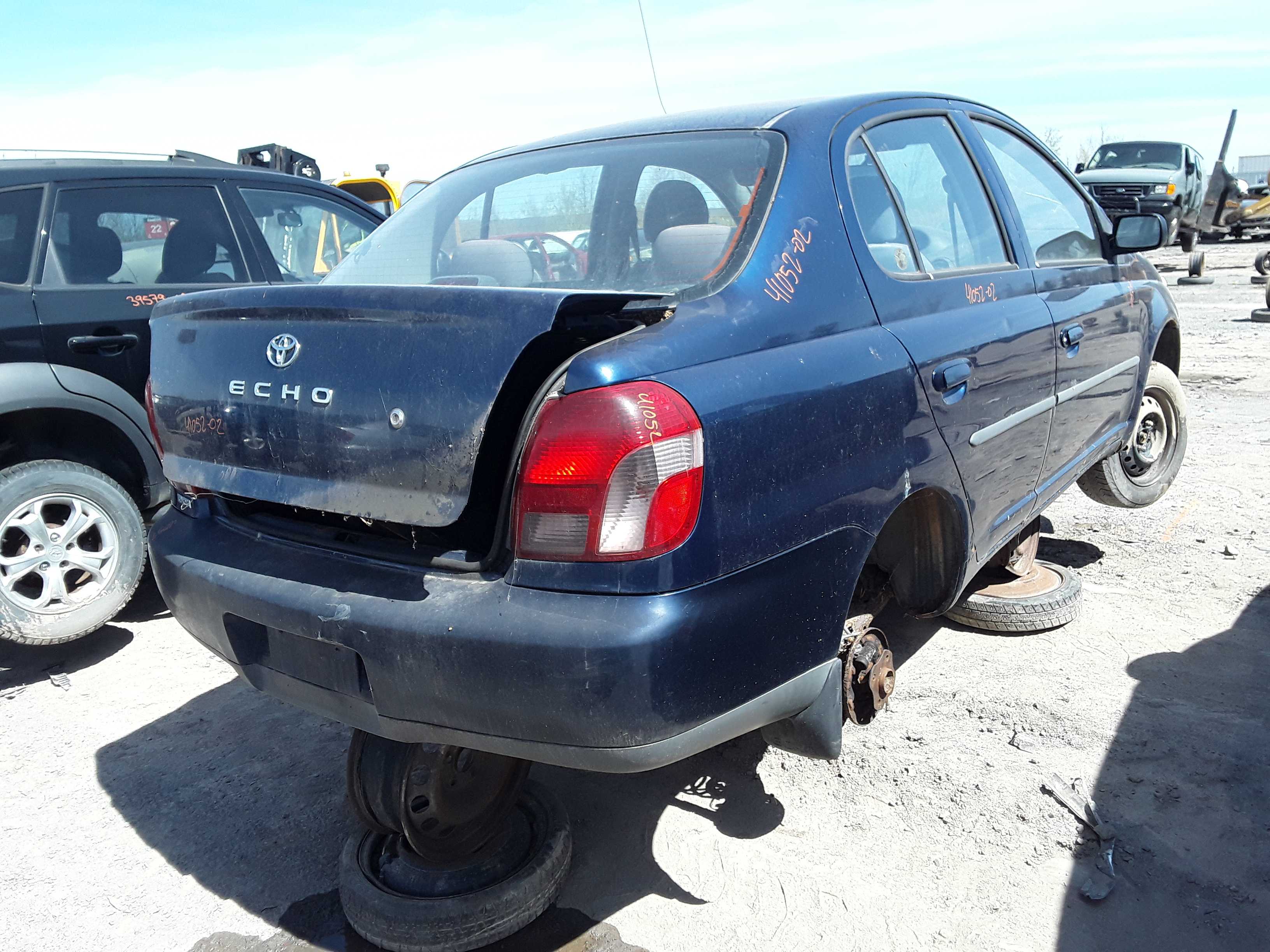 TOYOTA ECHO 2002