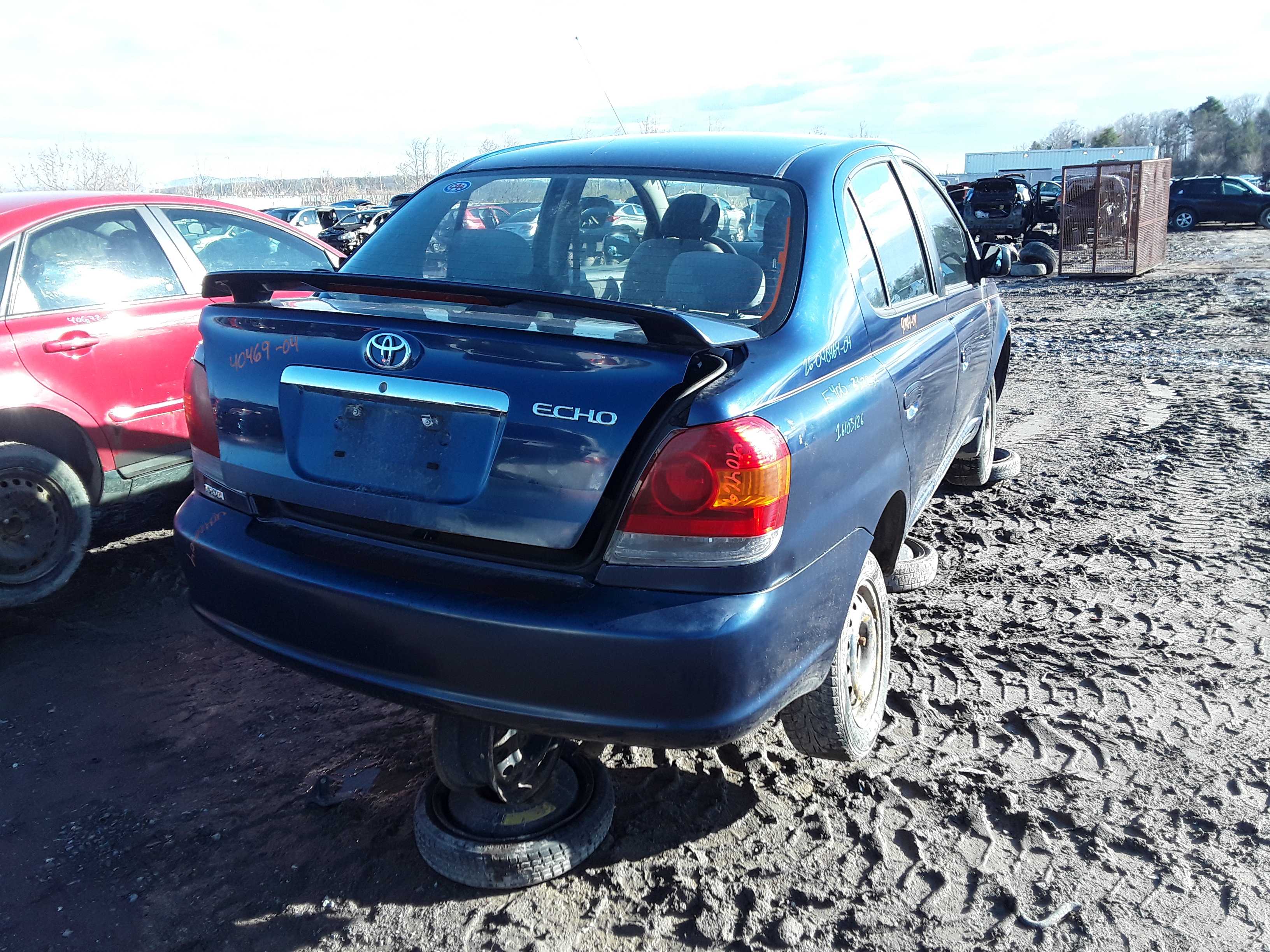 TOYOTA ECHO 2004