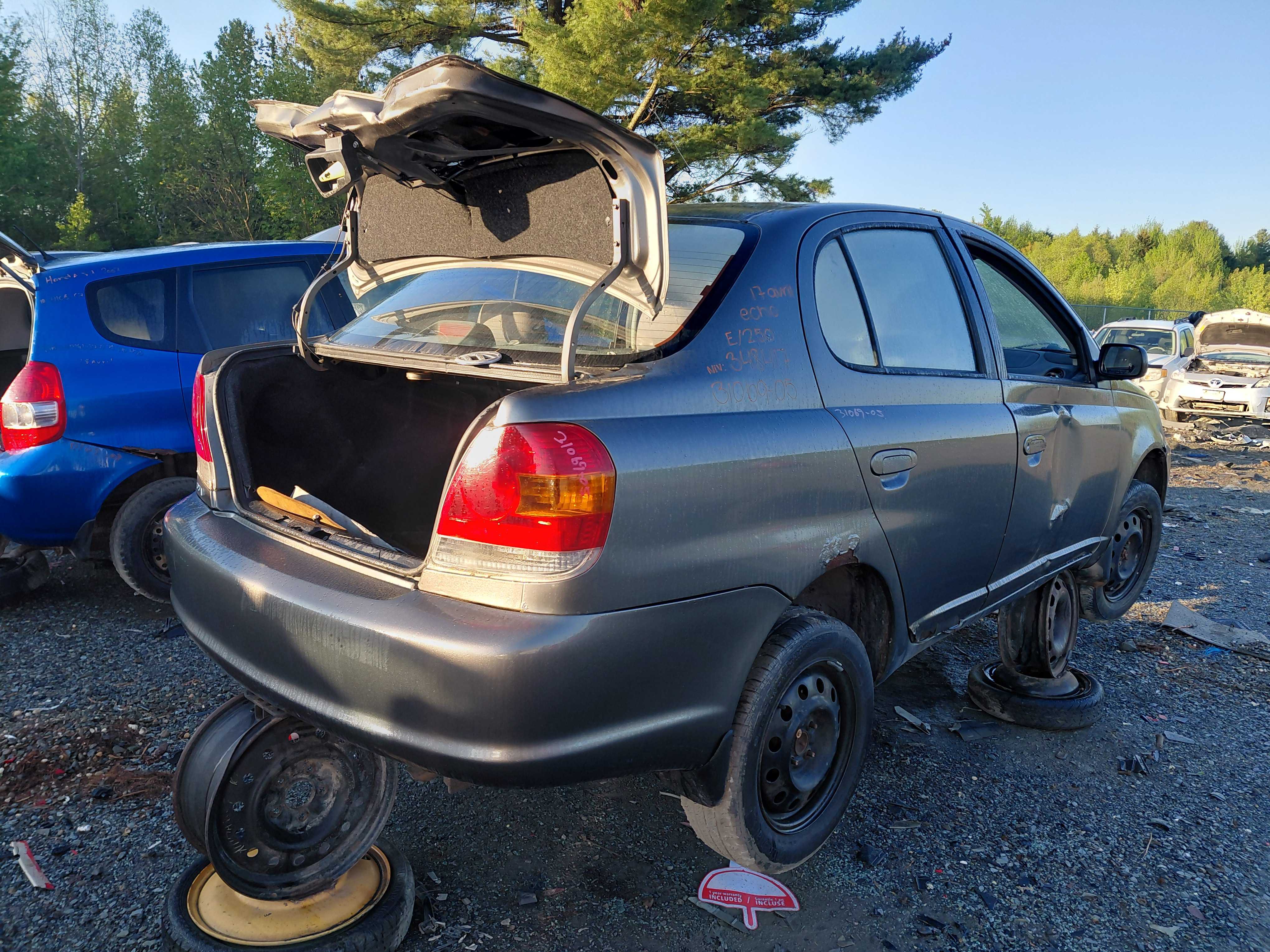 TOYOTA ECHO 2005