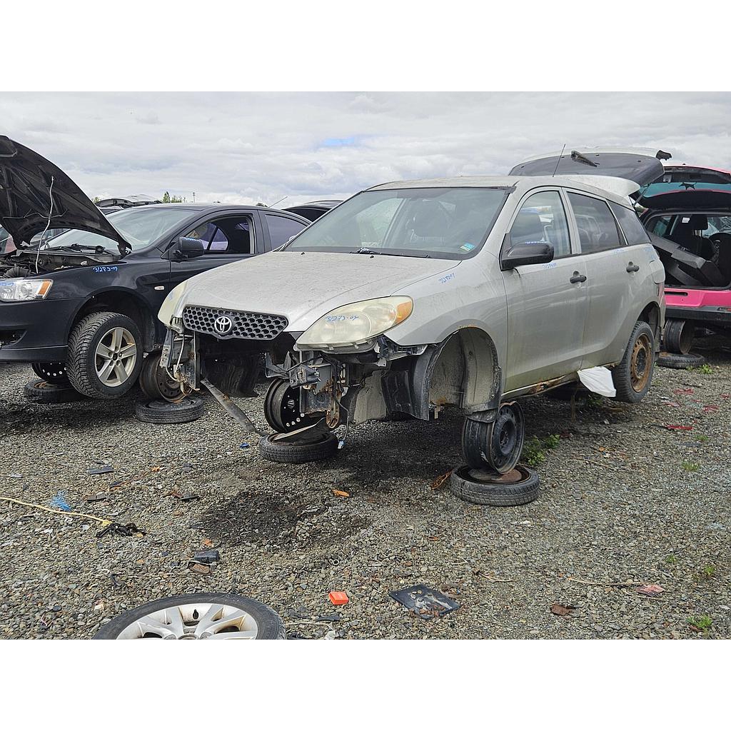 TOYOTA MATRIX 2004