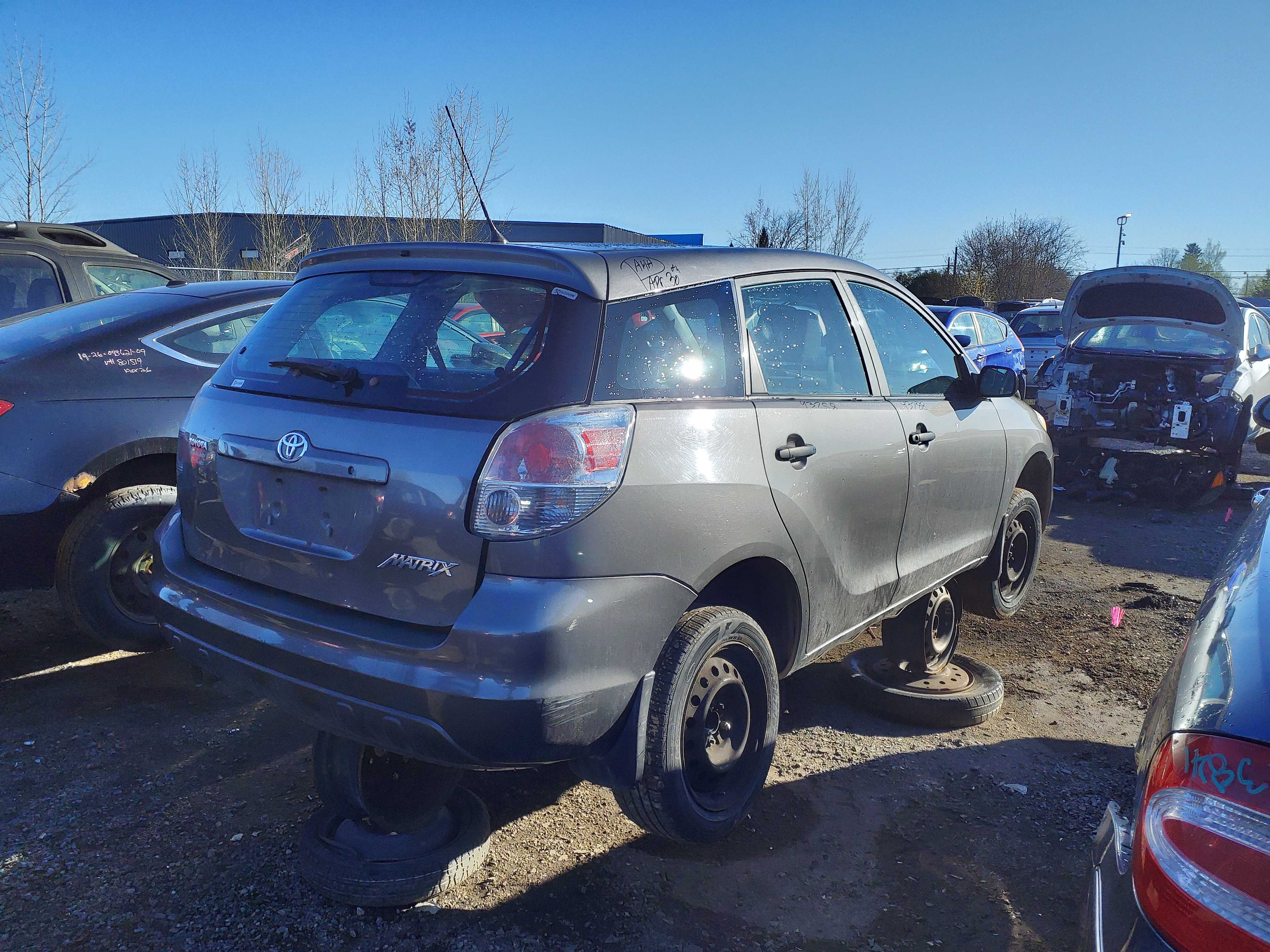 TOYOTA MATRIX 2005