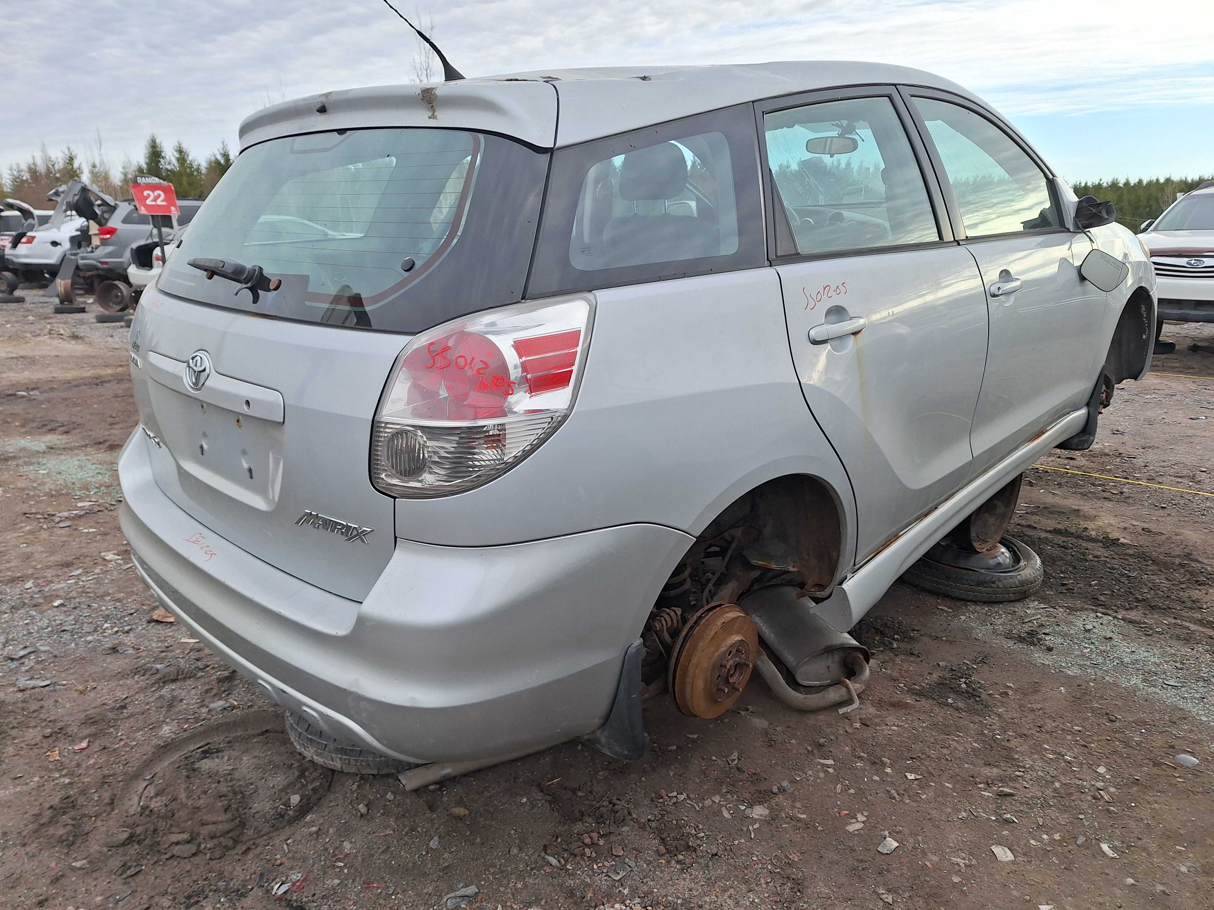 TOYOTA MATRIX 2005