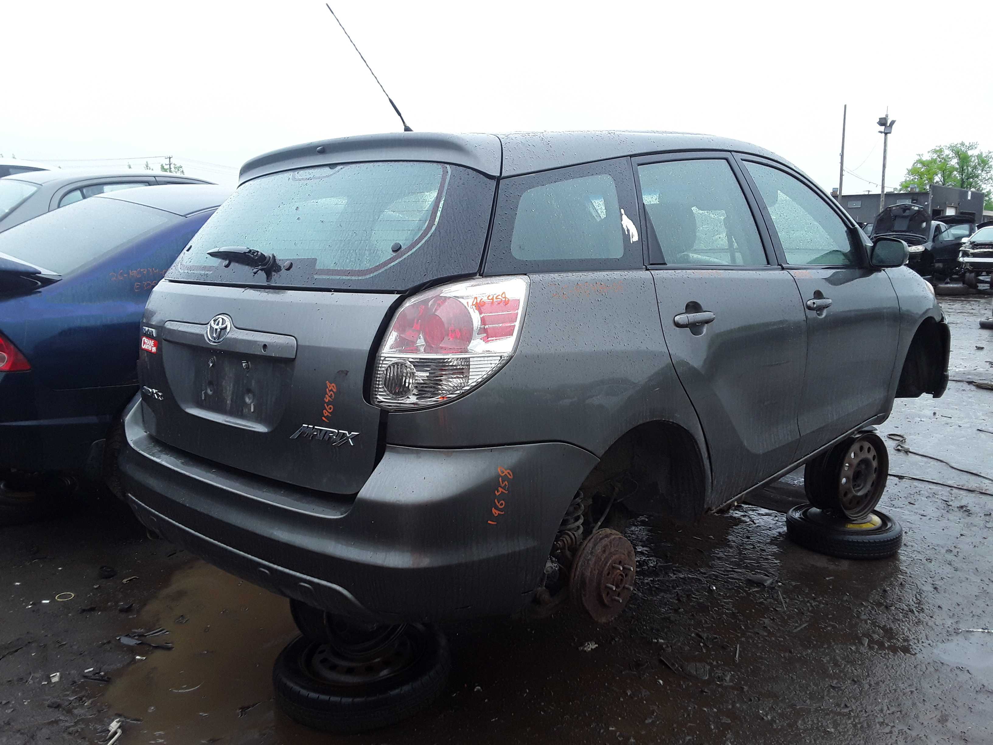 TOYOTA MATRIX 2005