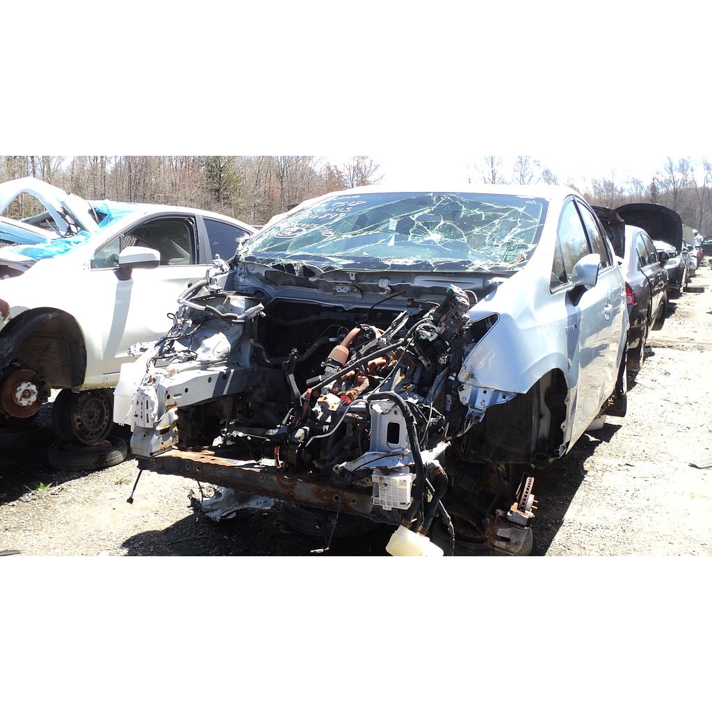 TOYOTA PRIUS 2012