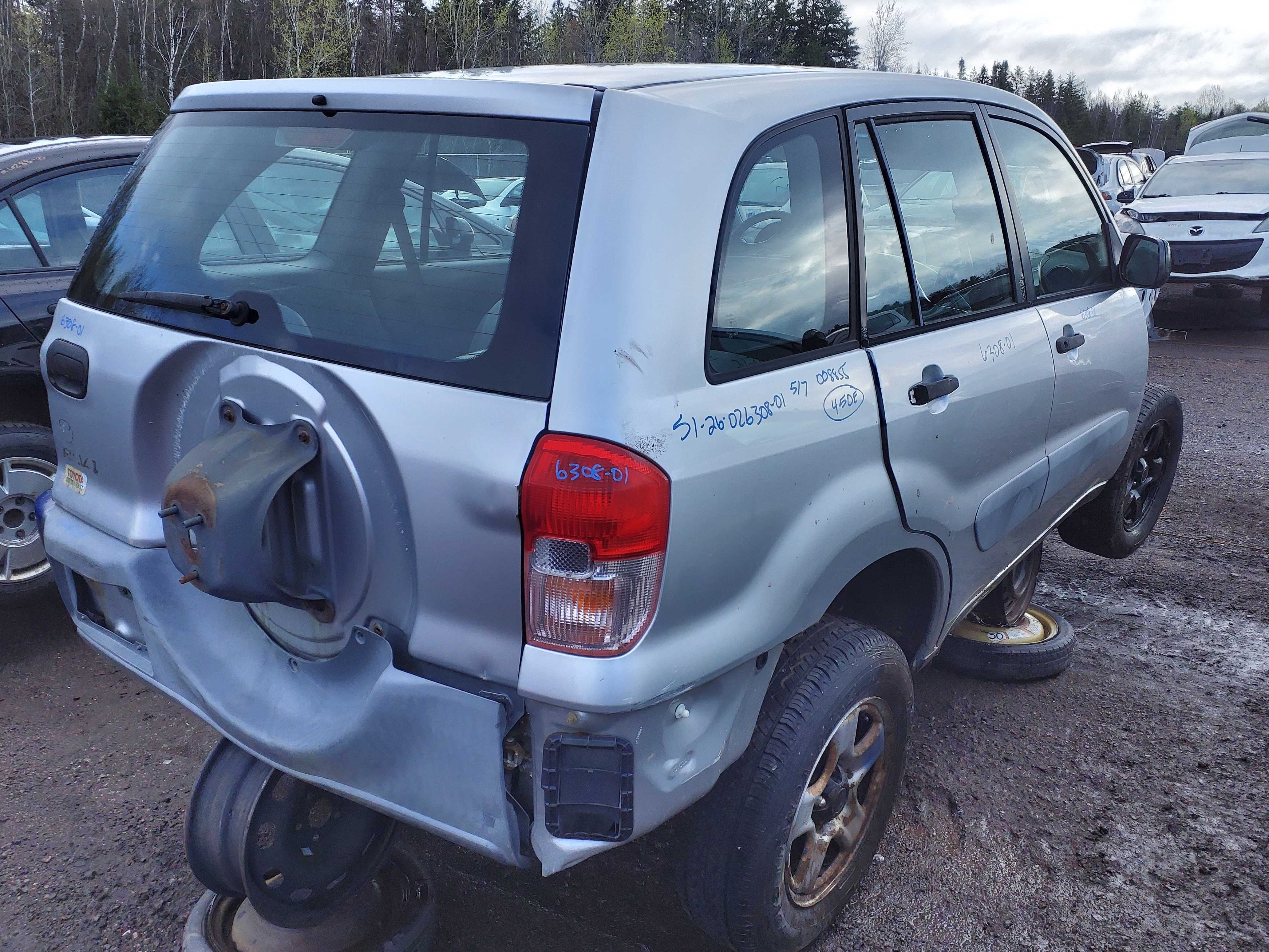 TOYOTA RAV4 2001