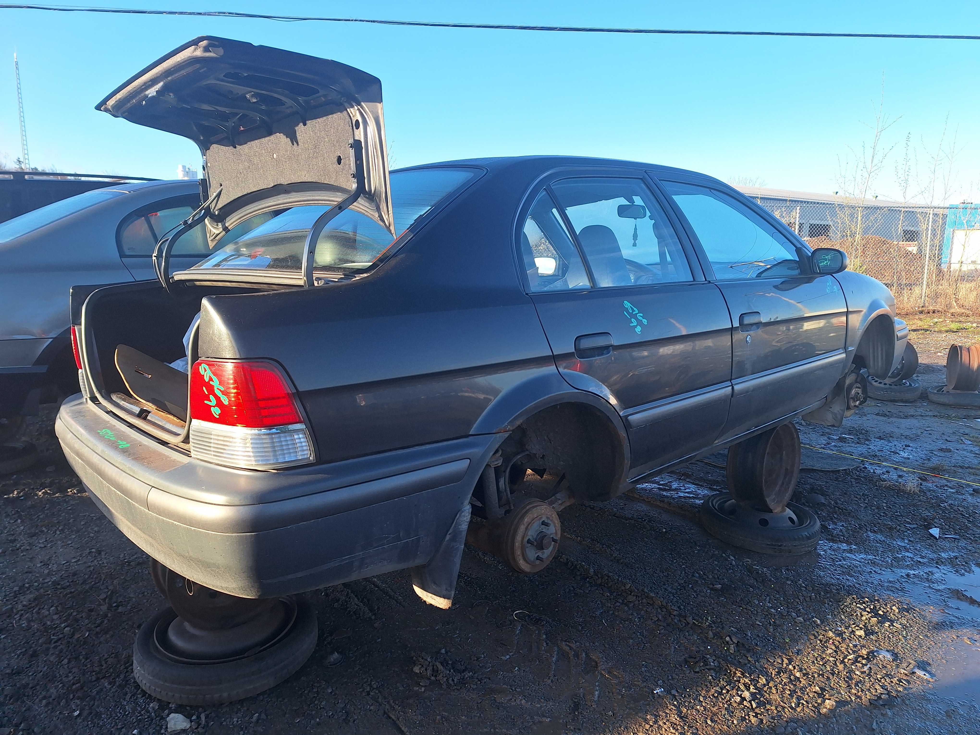 TOYOTA TERCEL 1998