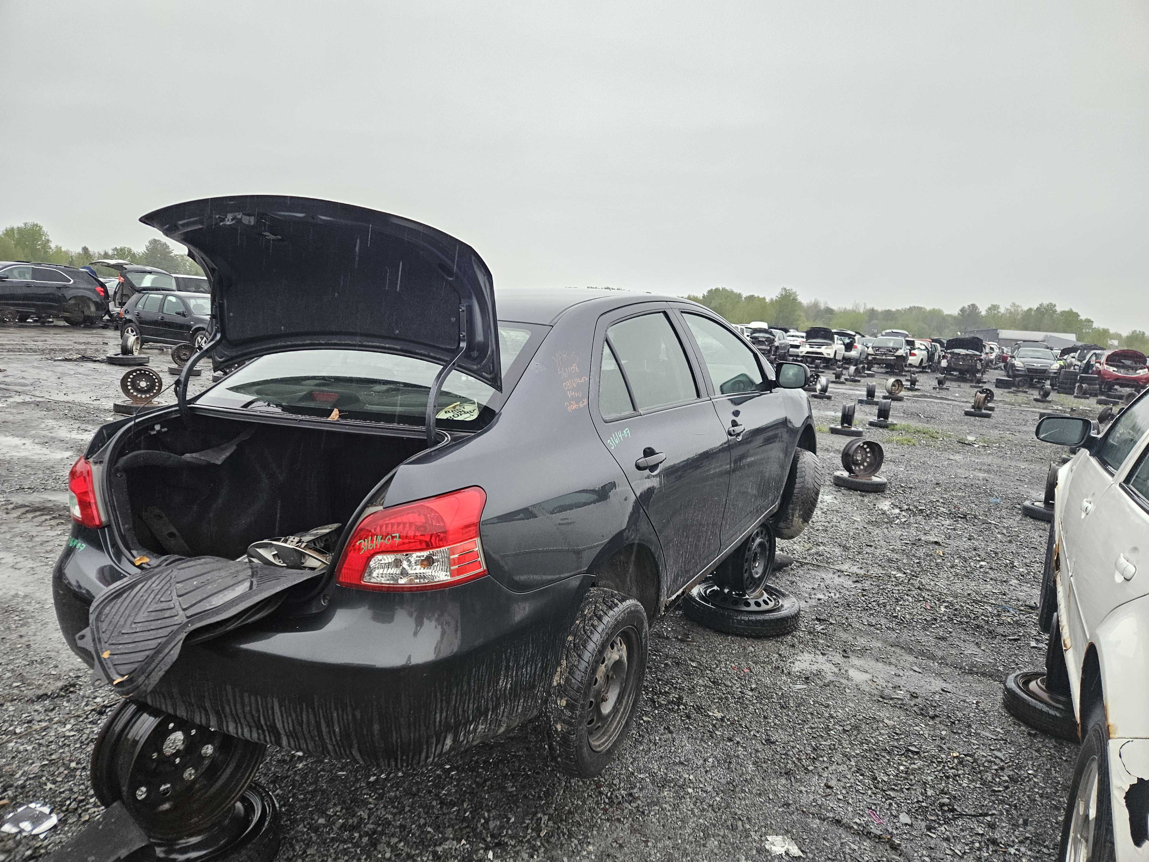 TOYOTA YARIS 2007