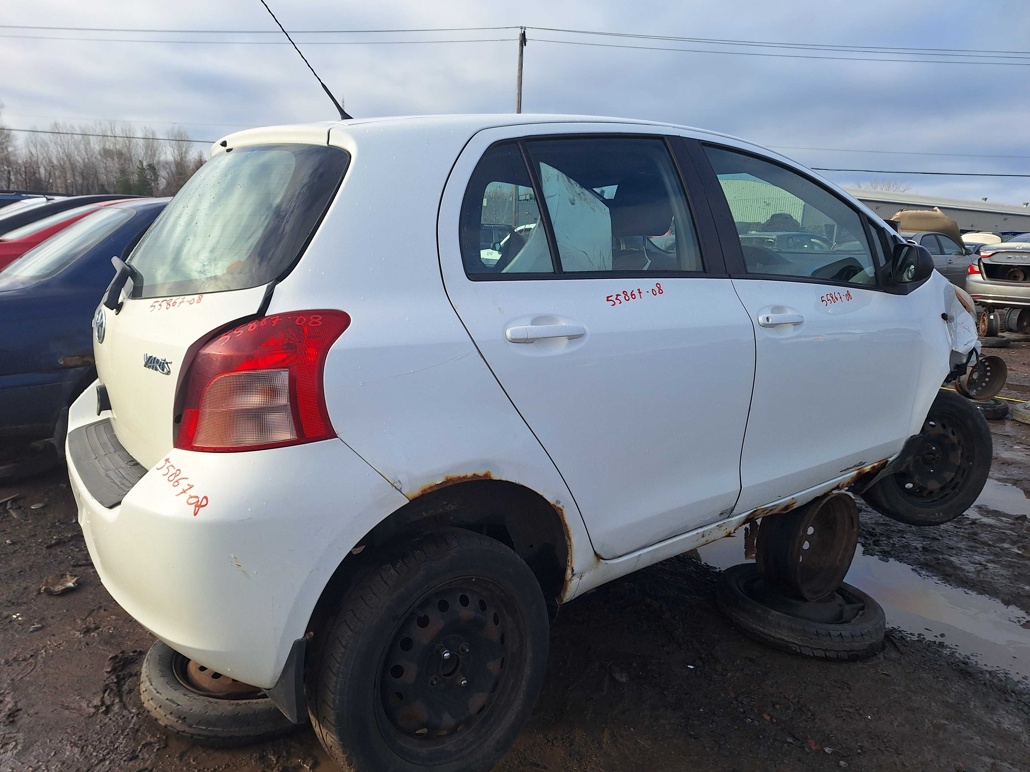 TOYOTA YARIS 2008