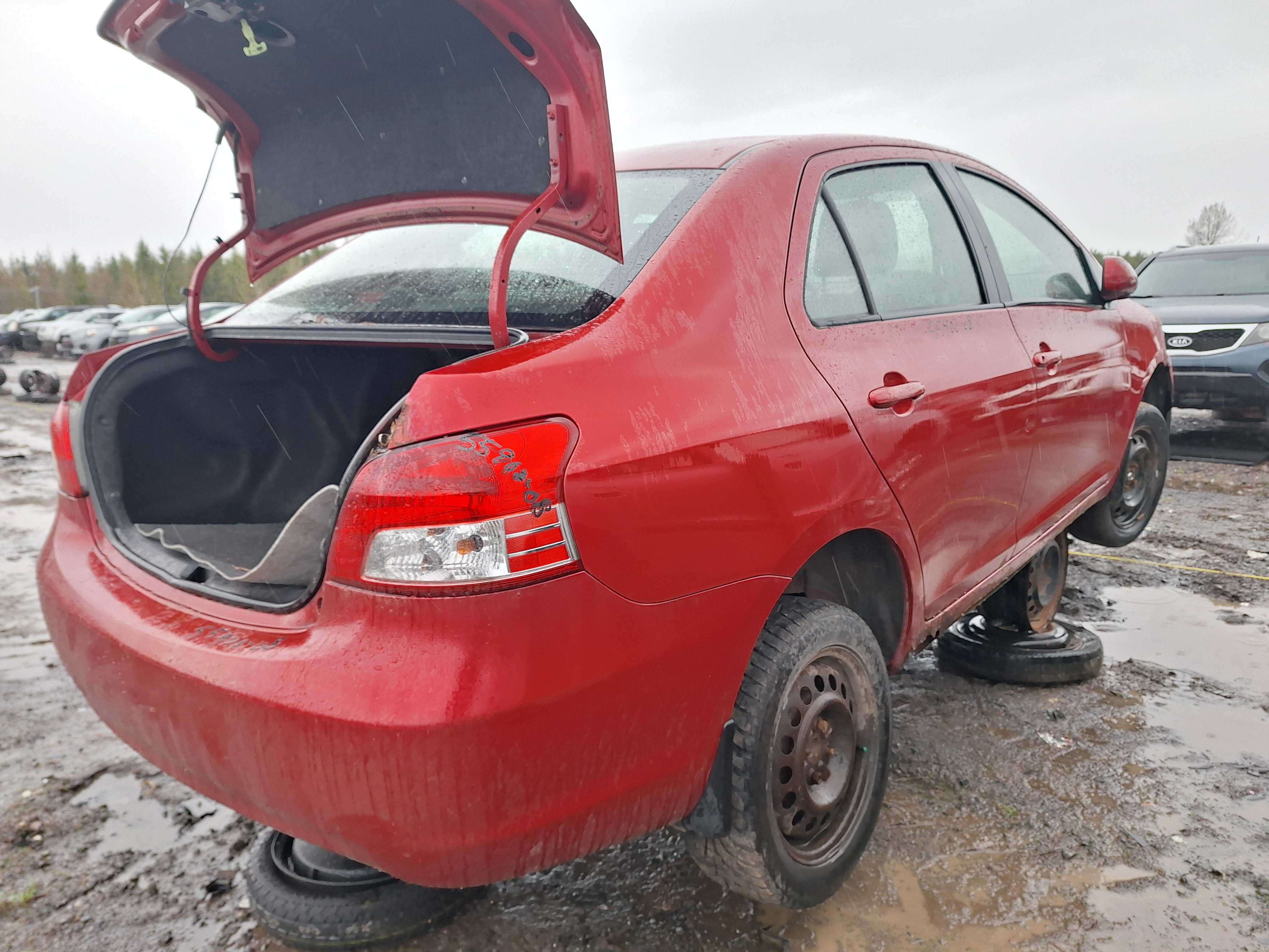 TOYOTA YARIS 2008
