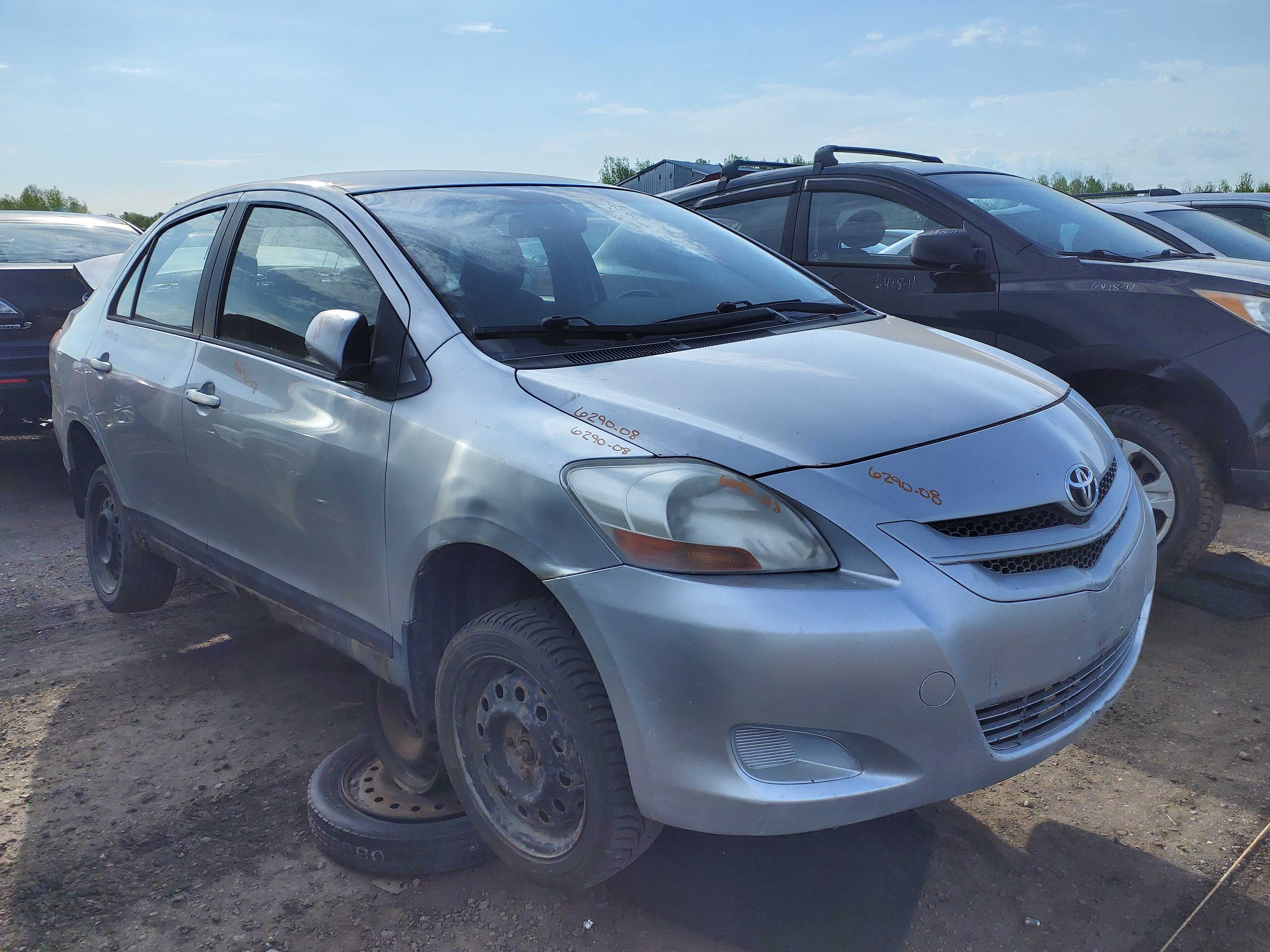 TOYOTA YARIS 2008