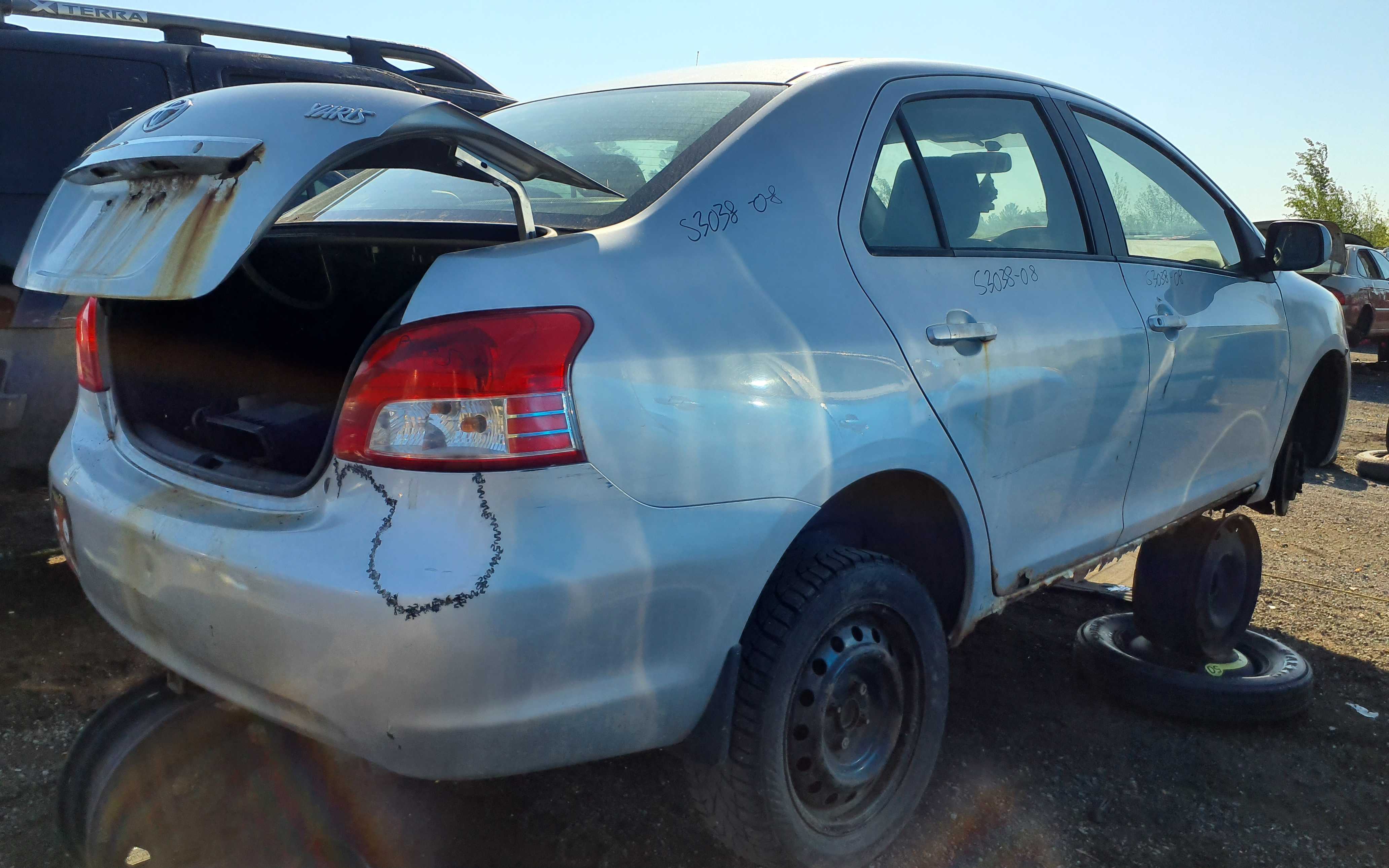 TOYOTA YARIS 2008