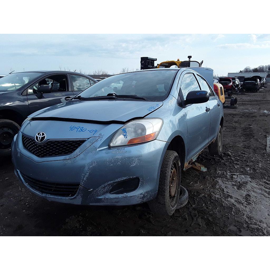 TOYOTA YARIS 2009
