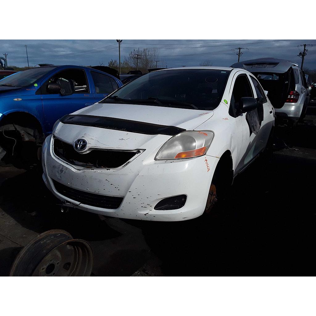 TOYOTA YARIS 2009