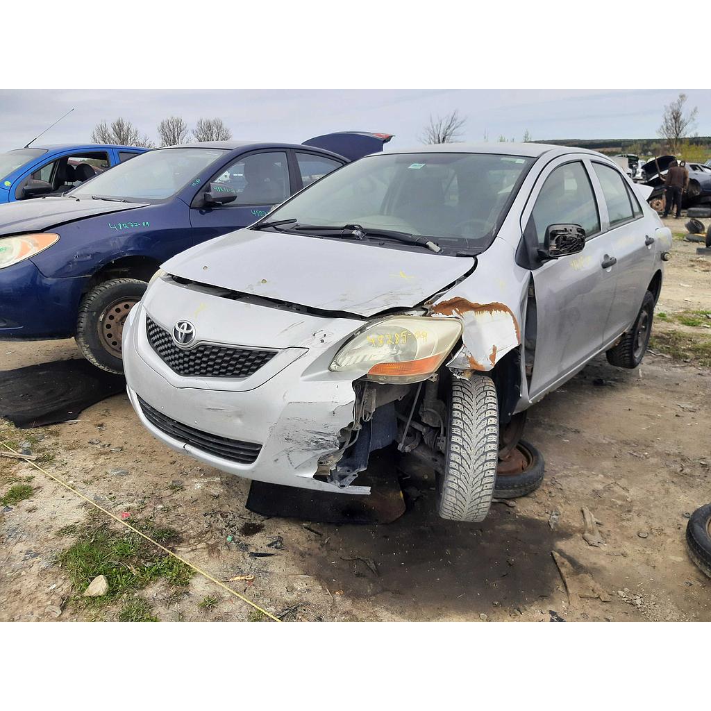 TOYOTA YARIS 2009
