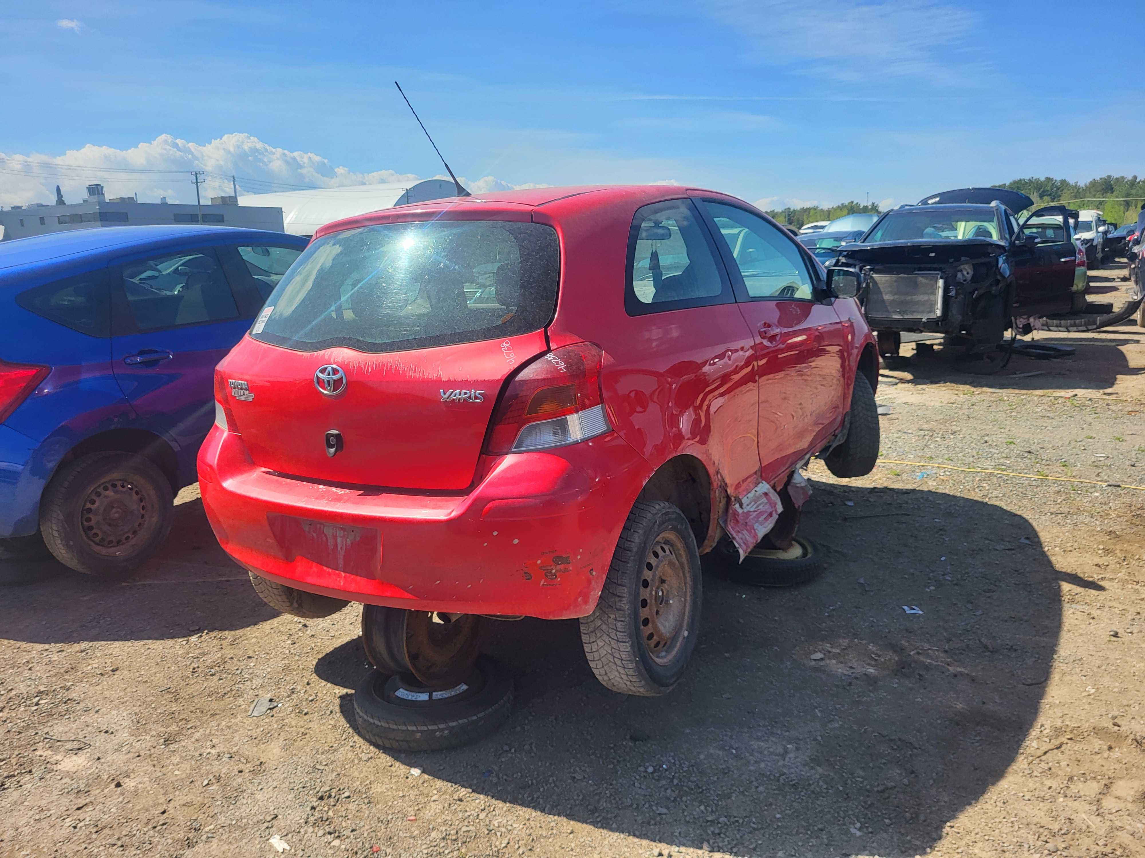 TOYOTA YARIS 2009
