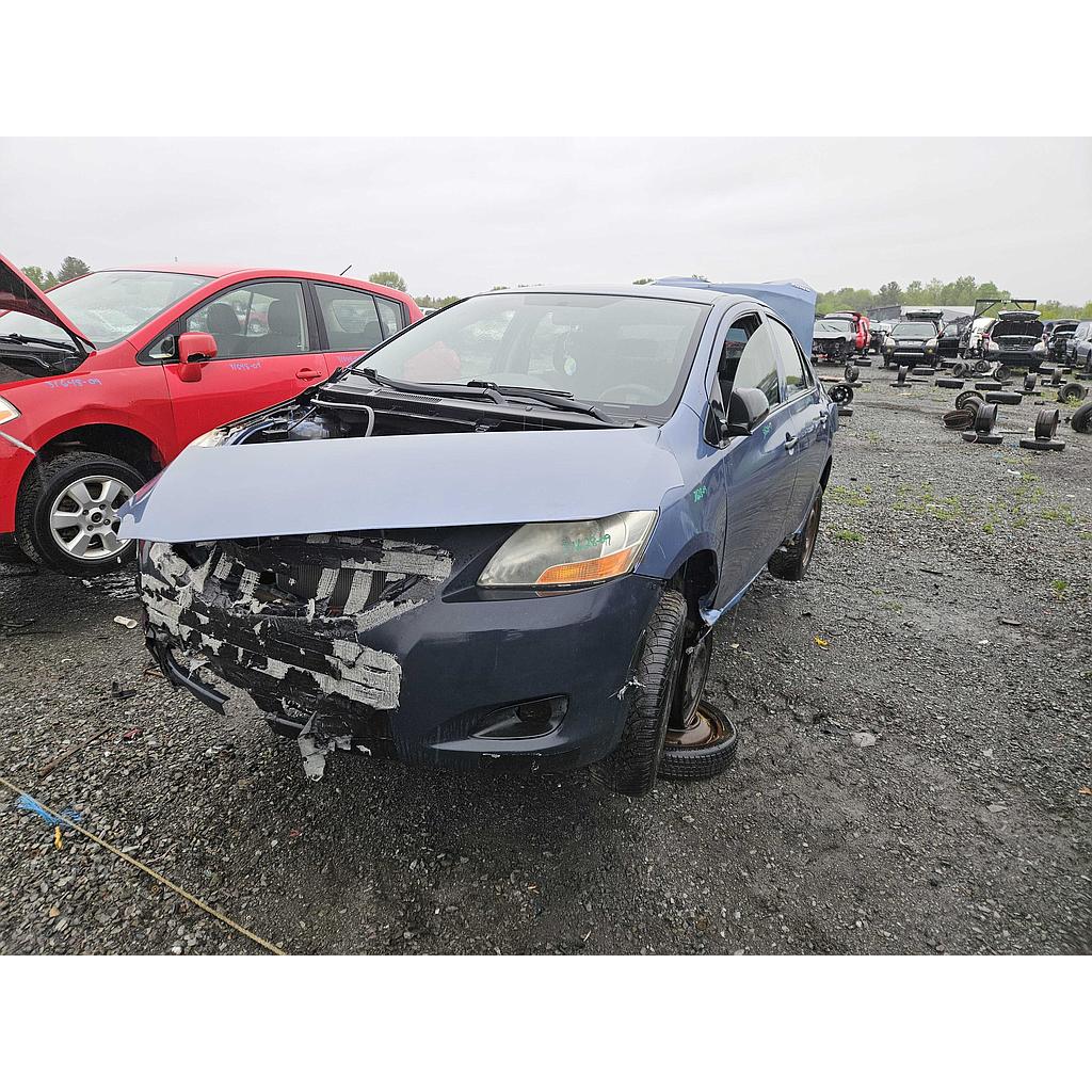 TOYOTA YARIS 2009