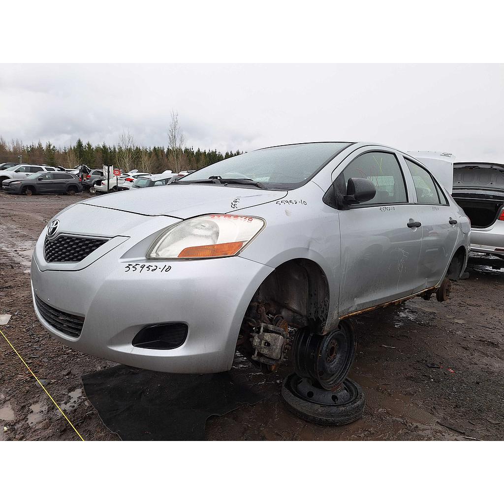TOYOTA YARIS 2010