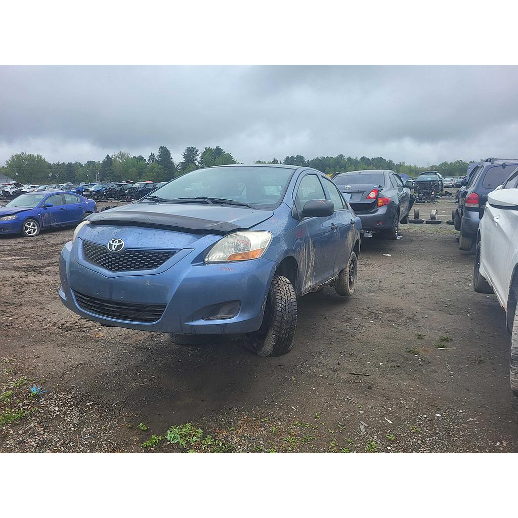 TOYOTA YARIS 2010