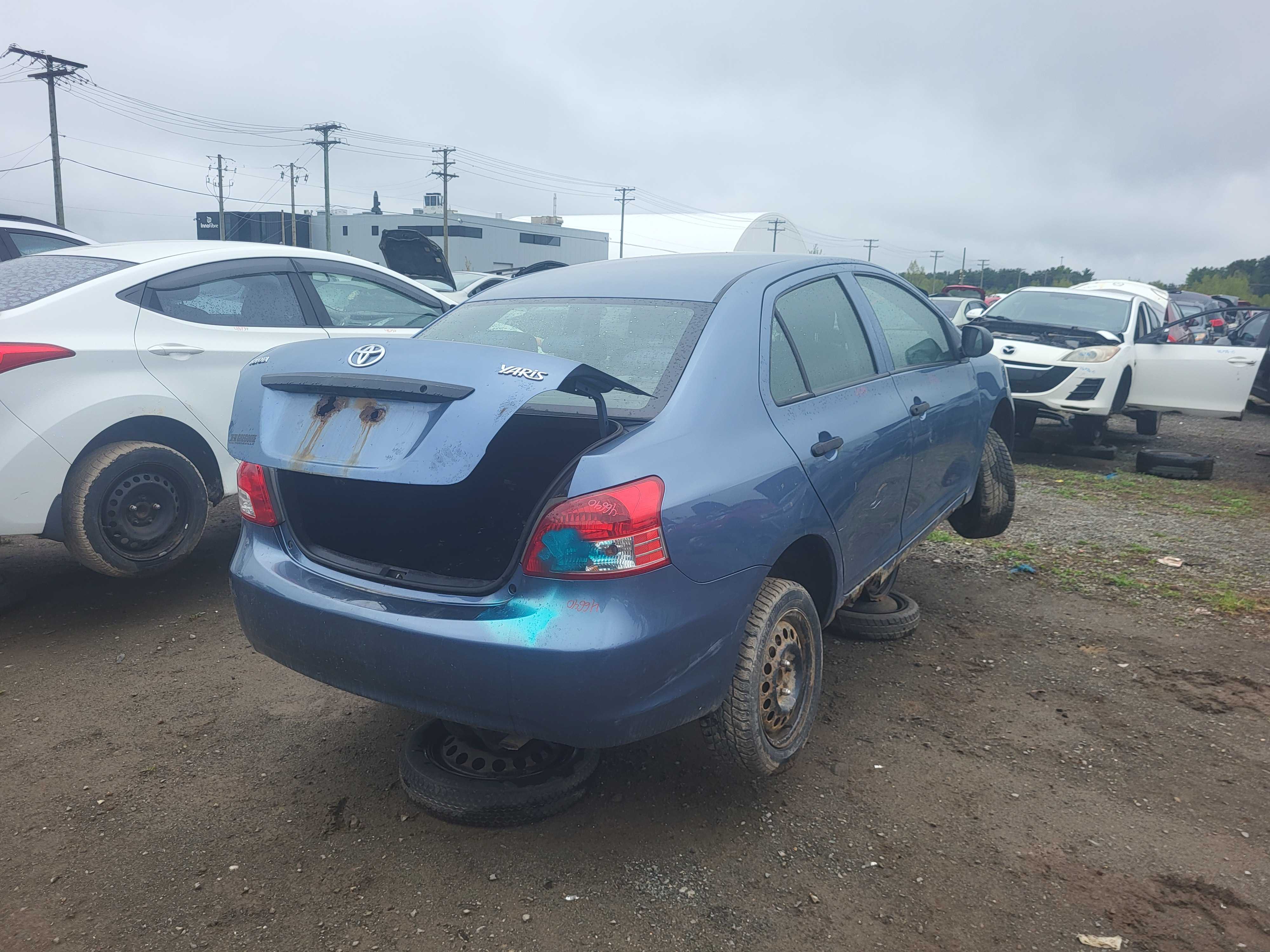 TOYOTA YARIS 2010