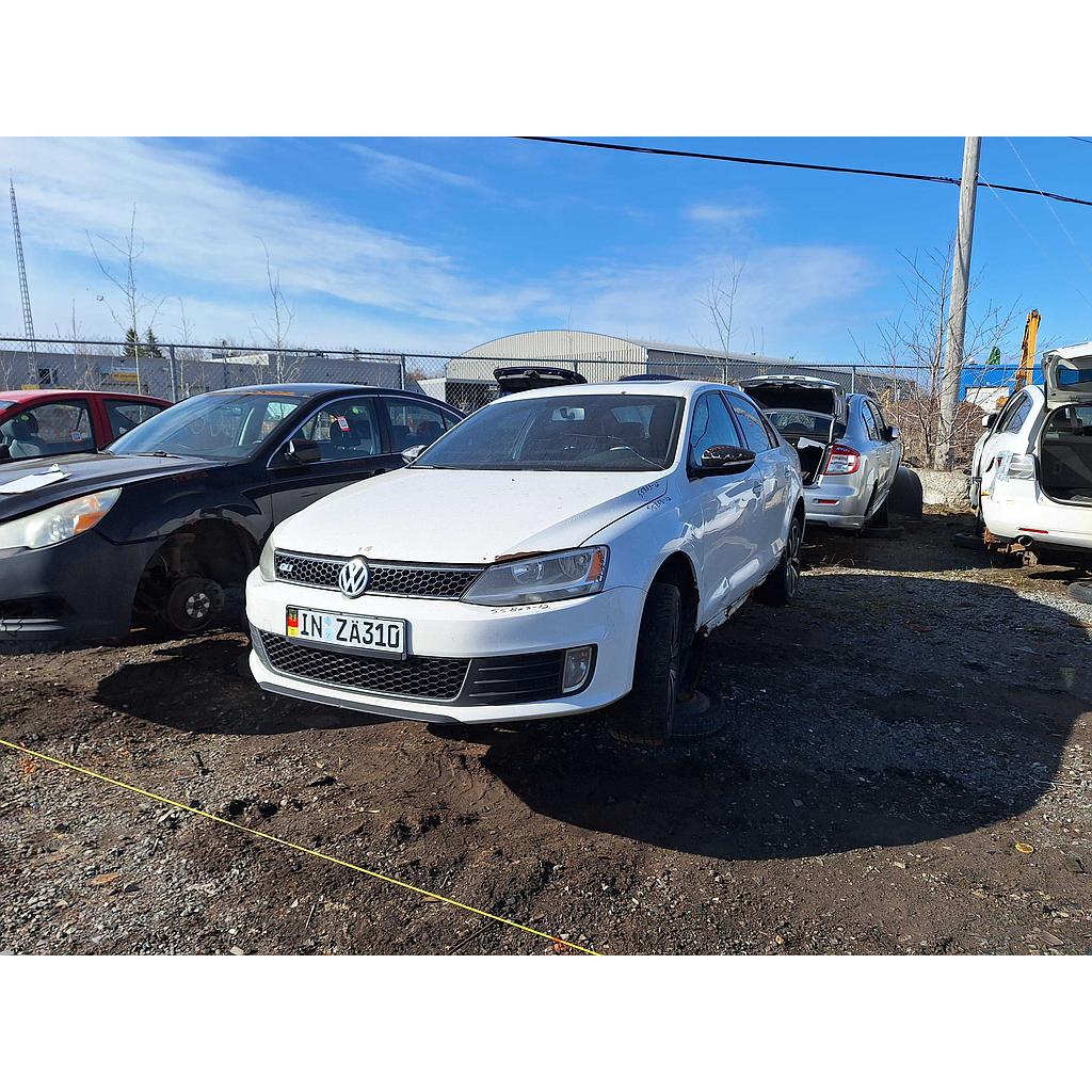 VOLKSWAGEN GLI 2012