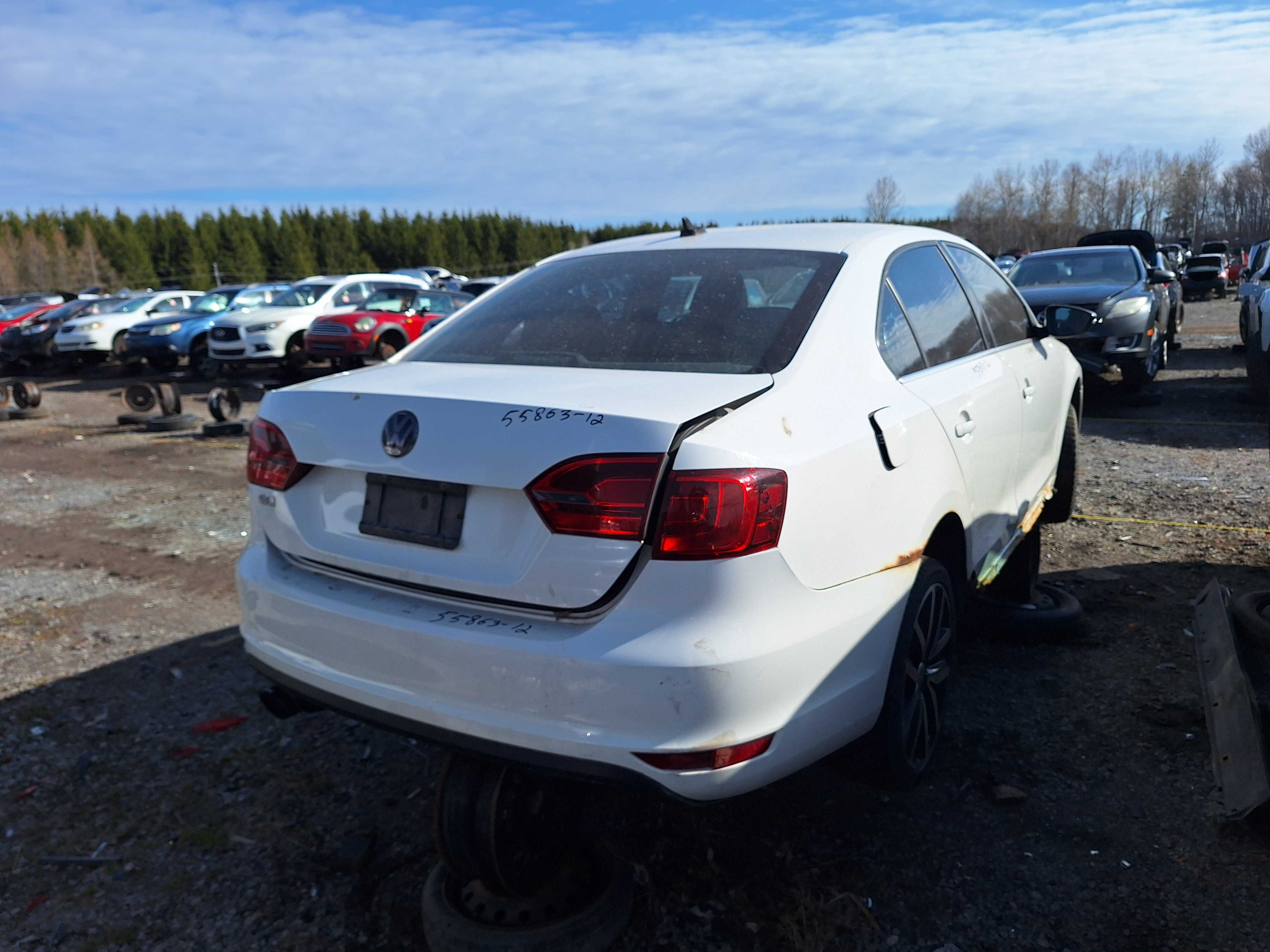 VOLKSWAGEN GLI 2012