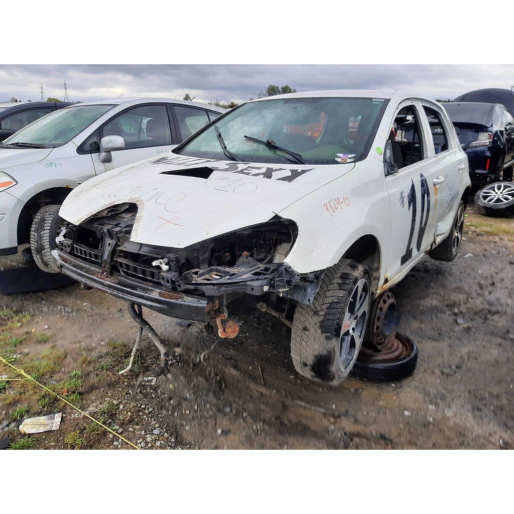 VOLKSWAGEN GOLF 2010