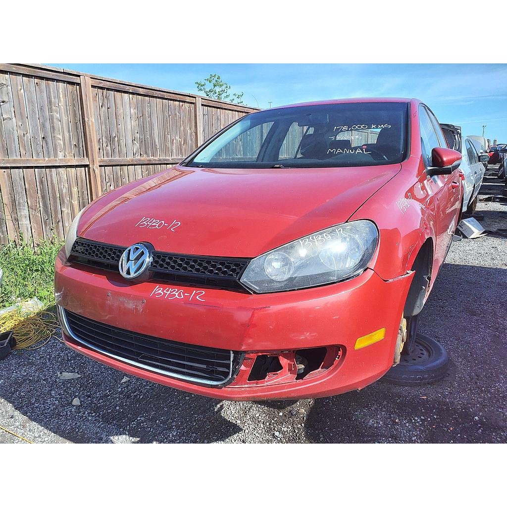 VOLKSWAGEN GOLF 2012