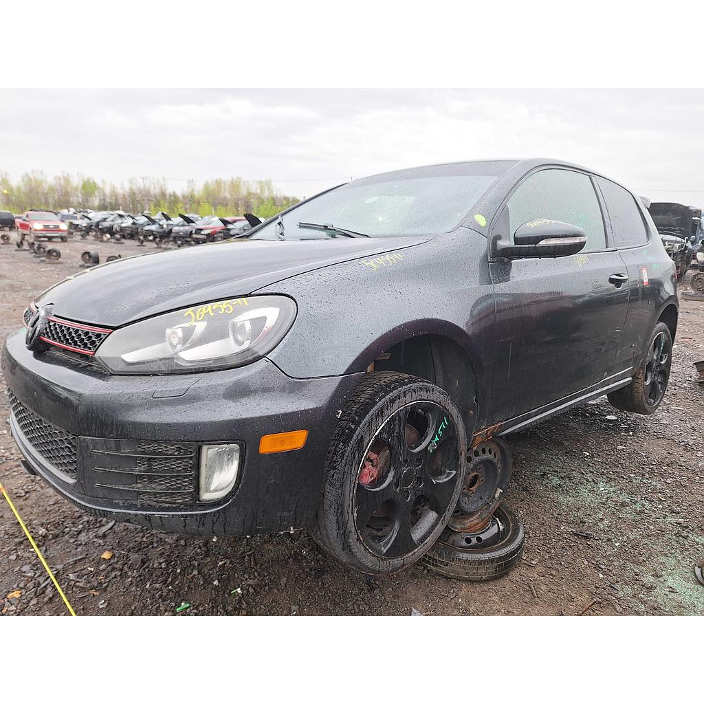VOLKSWAGEN GTI 2011