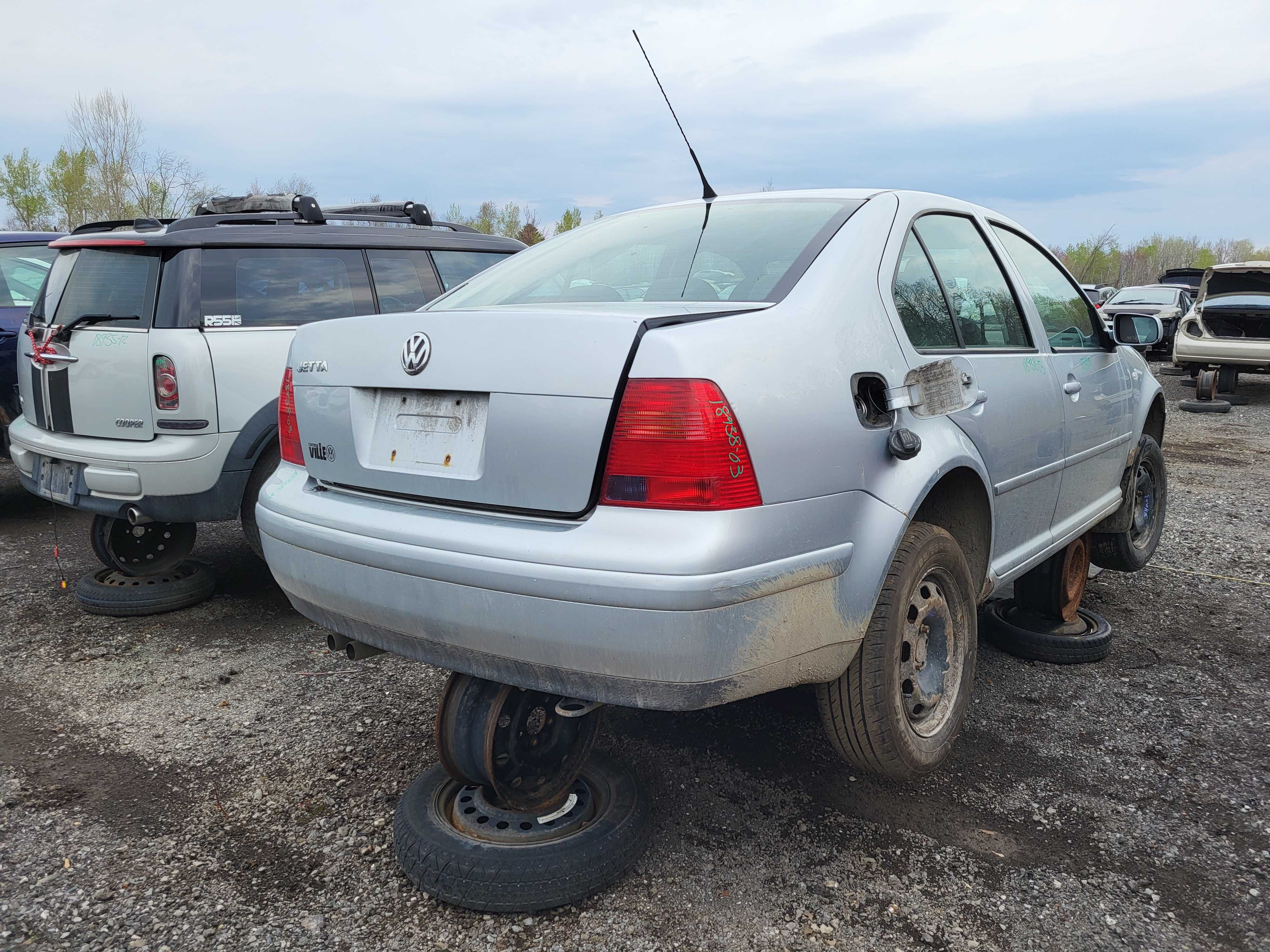VOLKSWAGEN JETTA 2003