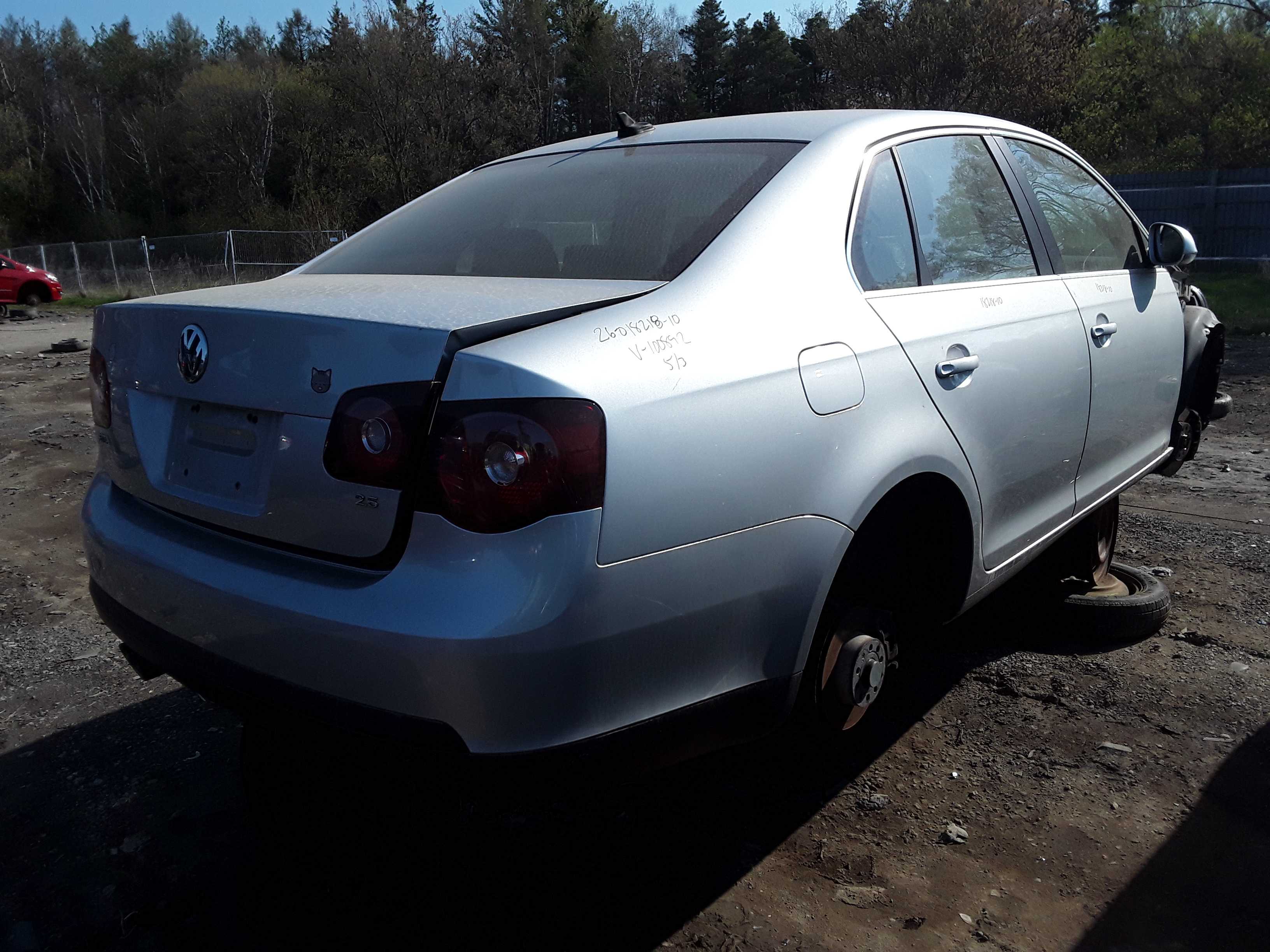 VOLKSWAGEN JETTA 2010