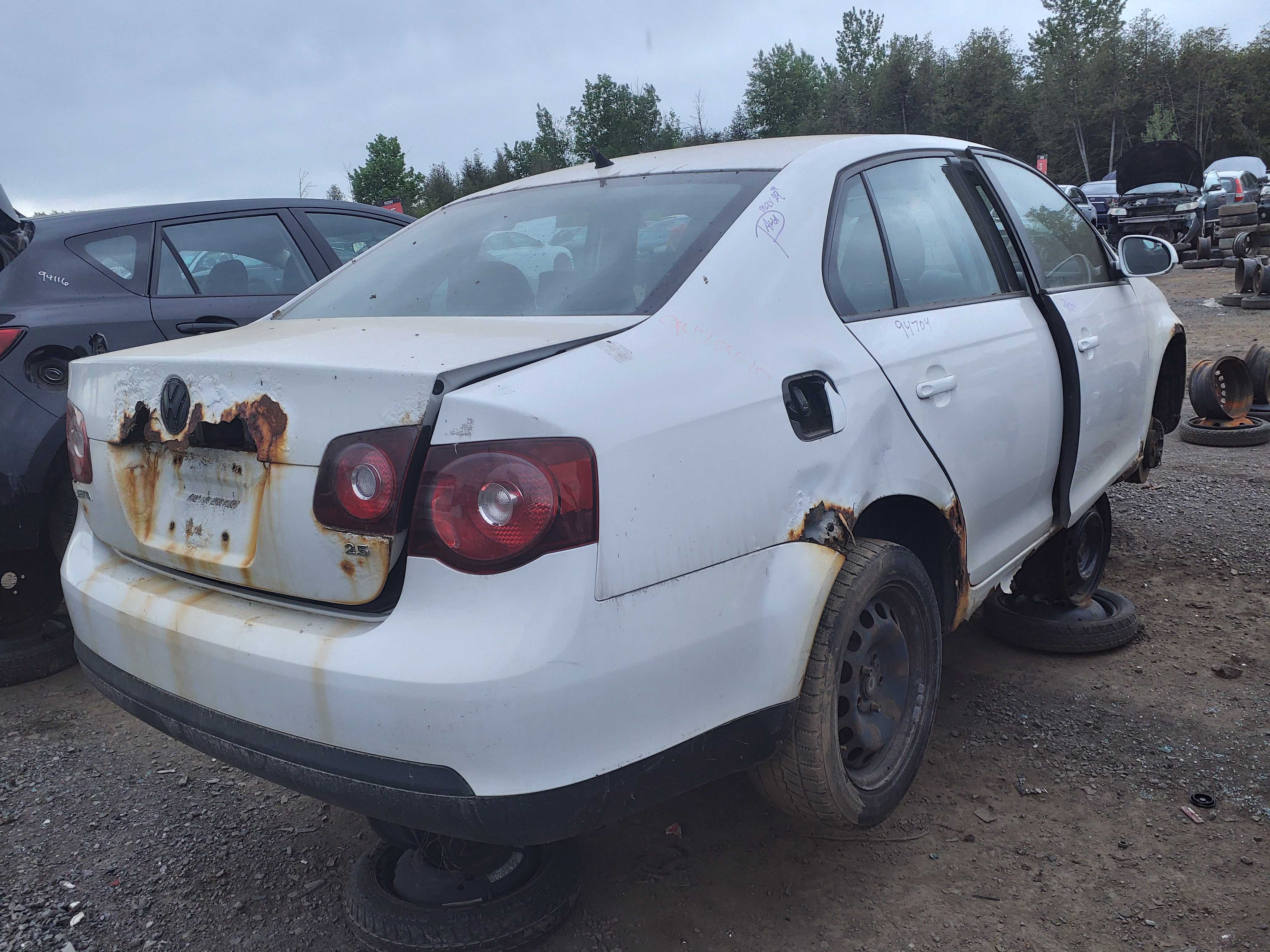 VOLKSWAGEN JETTA 2010