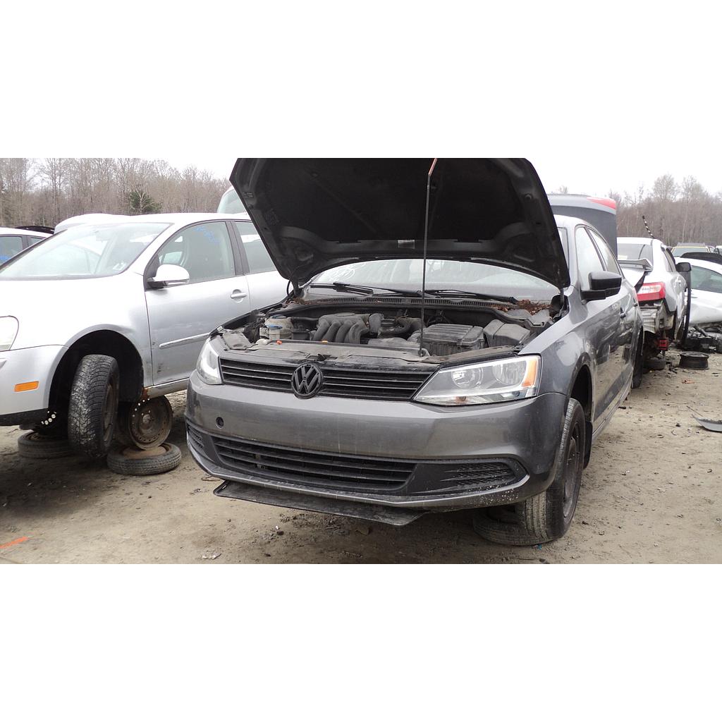 VOLKSWAGEN JETTA 2011
