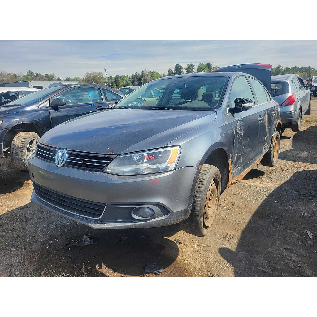 VOLKSWAGEN JETTA 2011