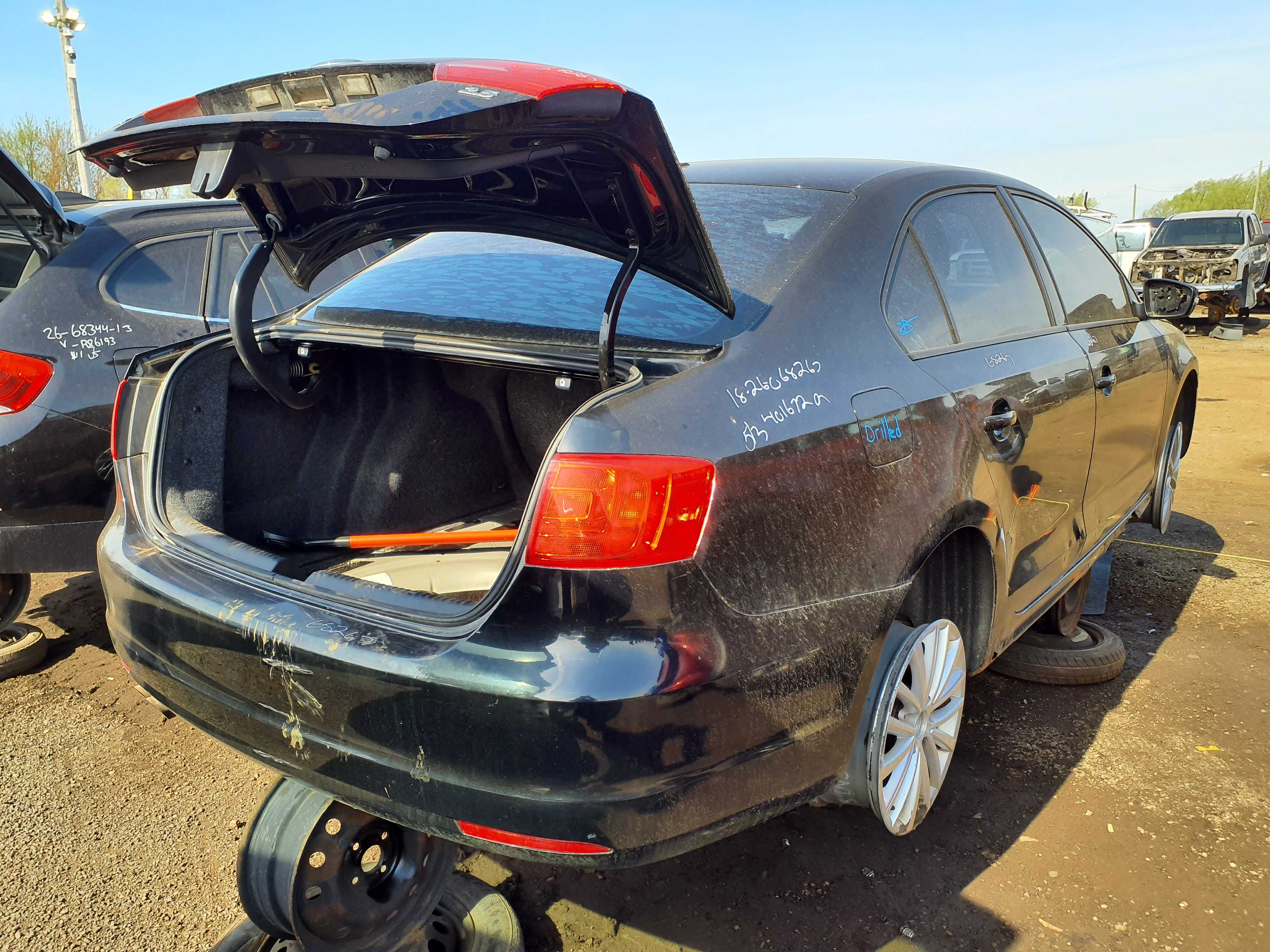VOLKSWAGEN JETTA 2012