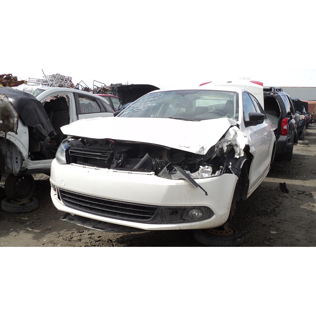 VOLKSWAGEN JETTA 2013