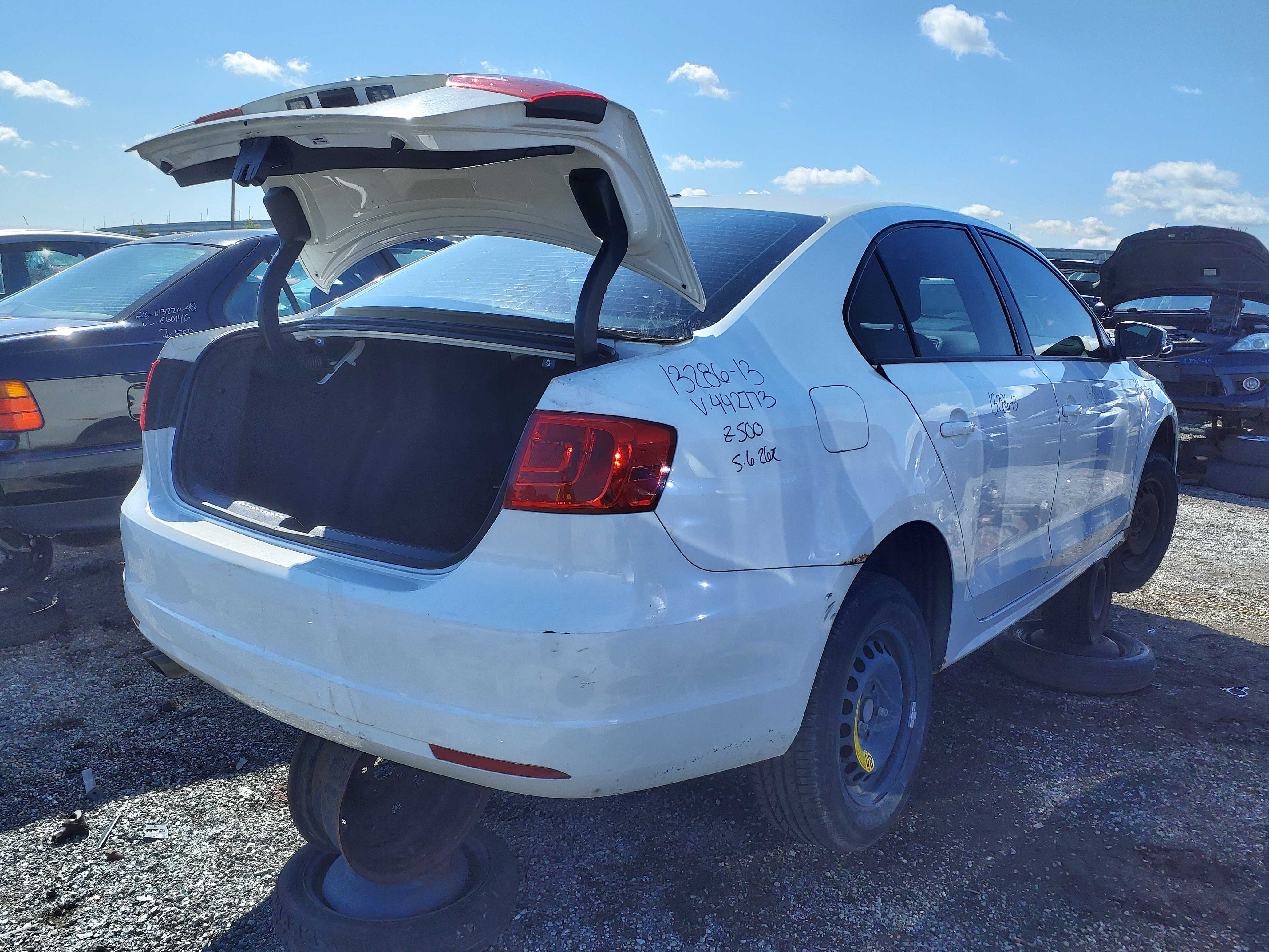 VOLKSWAGEN JETTA 2013