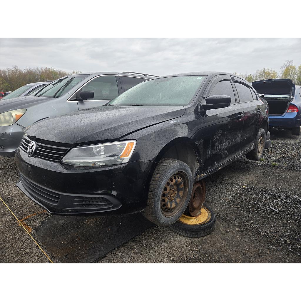 VOLKSWAGEN JETTA 2013
