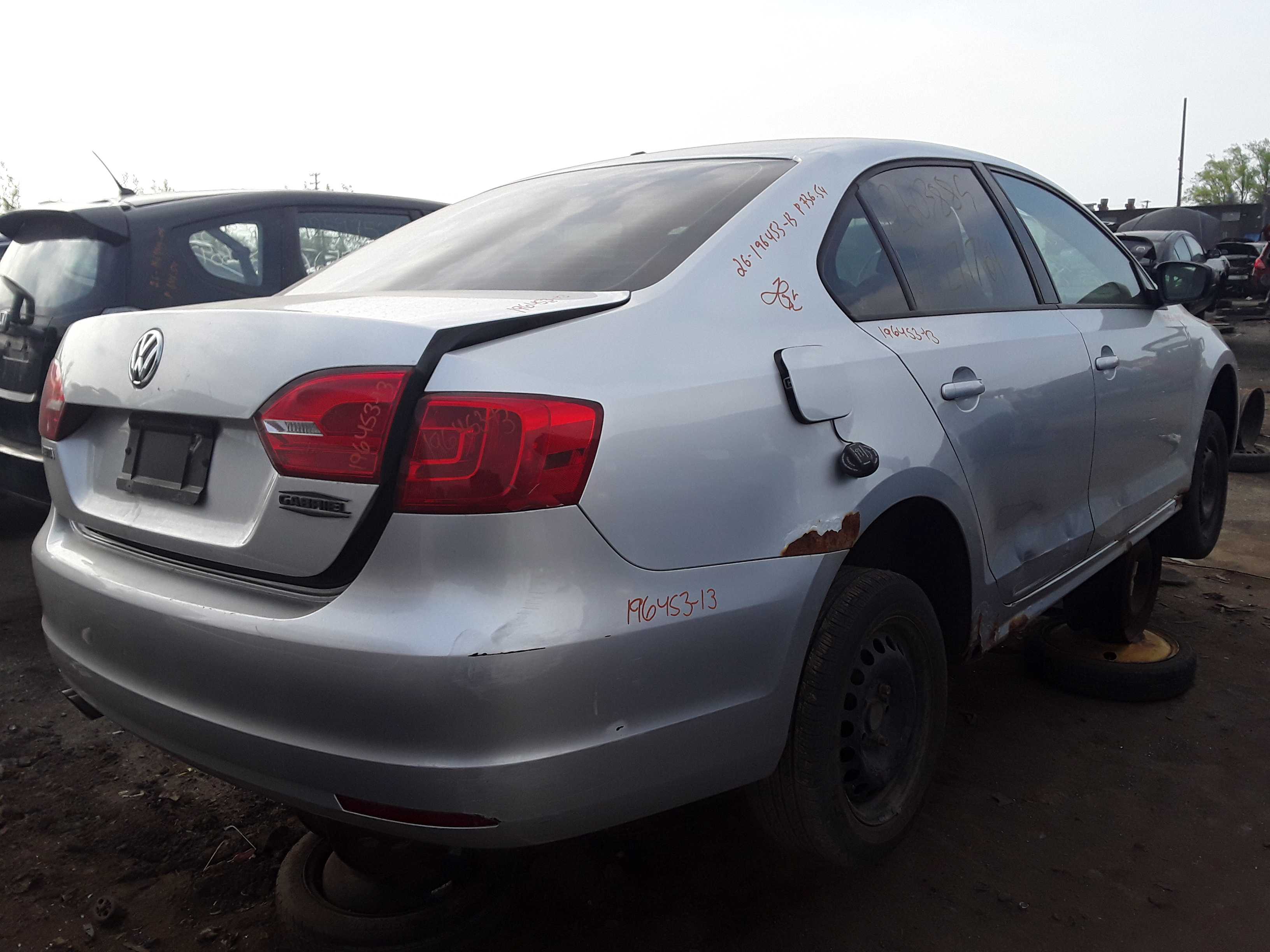 VOLKSWAGEN JETTA 2013