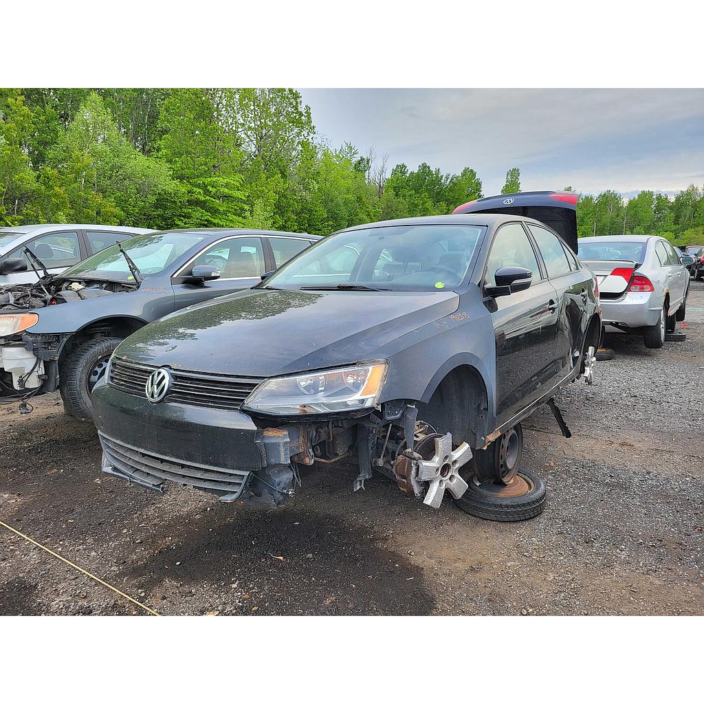 VOLKSWAGEN JETTA 2013