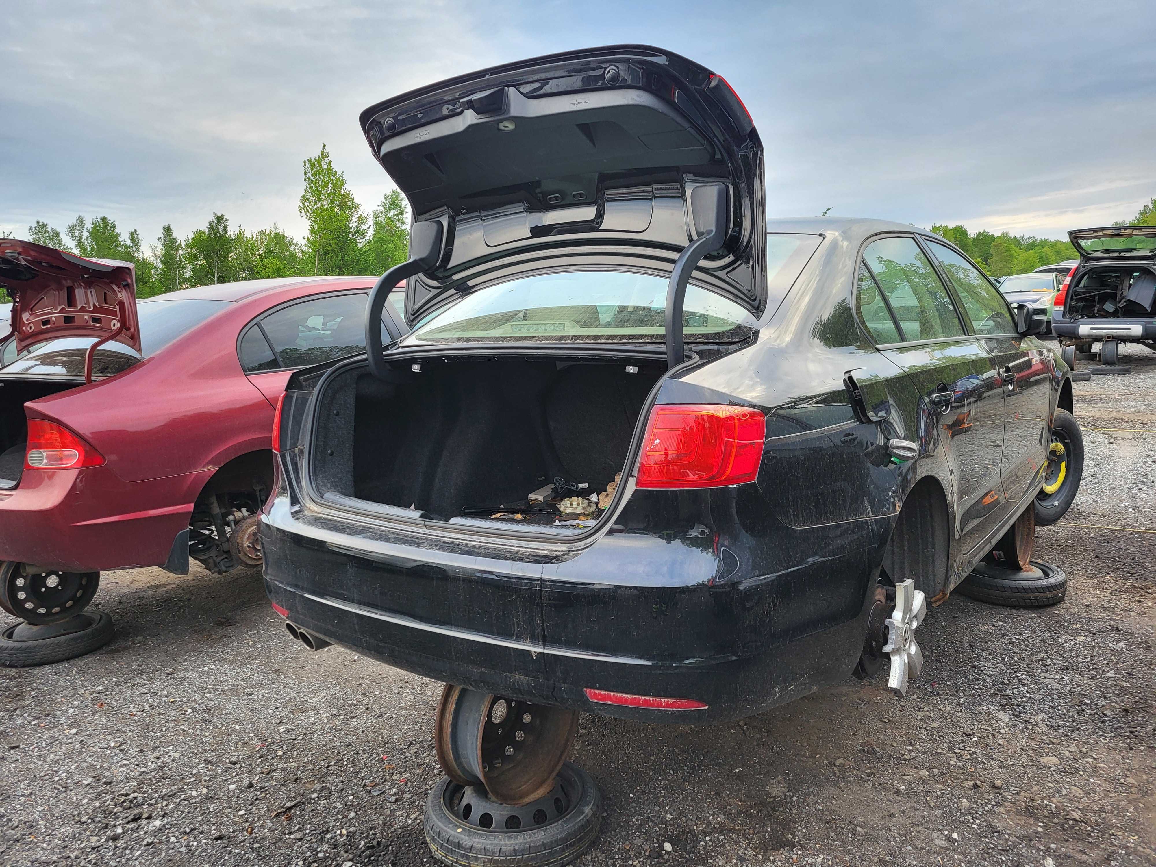 VOLKSWAGEN JETTA 2013