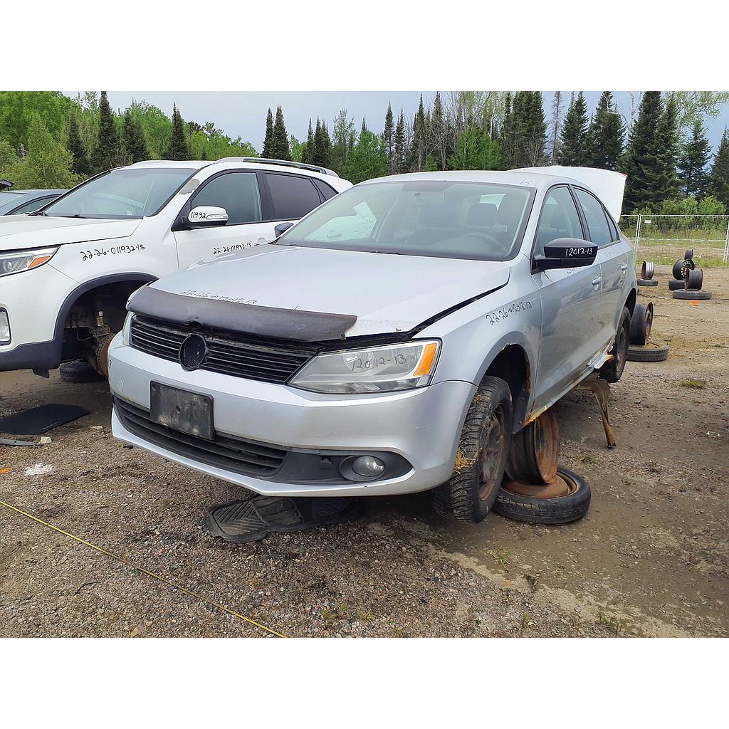 VOLKSWAGEN JETTA 2013