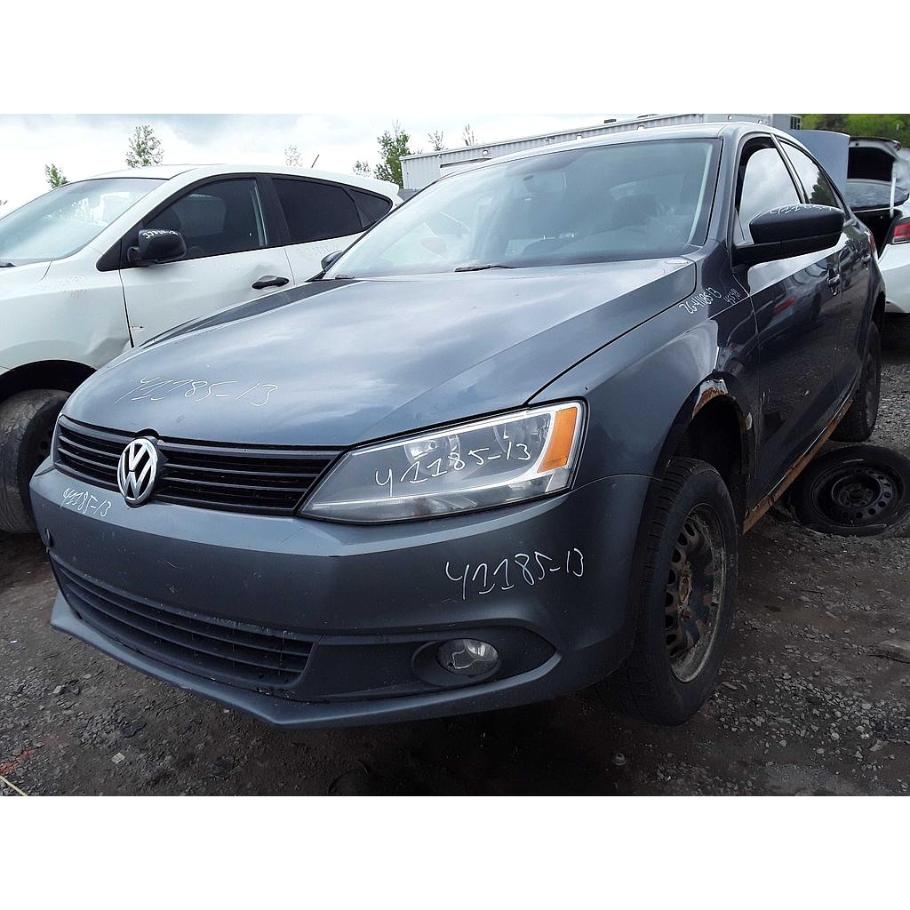VOLKSWAGEN JETTA 2013