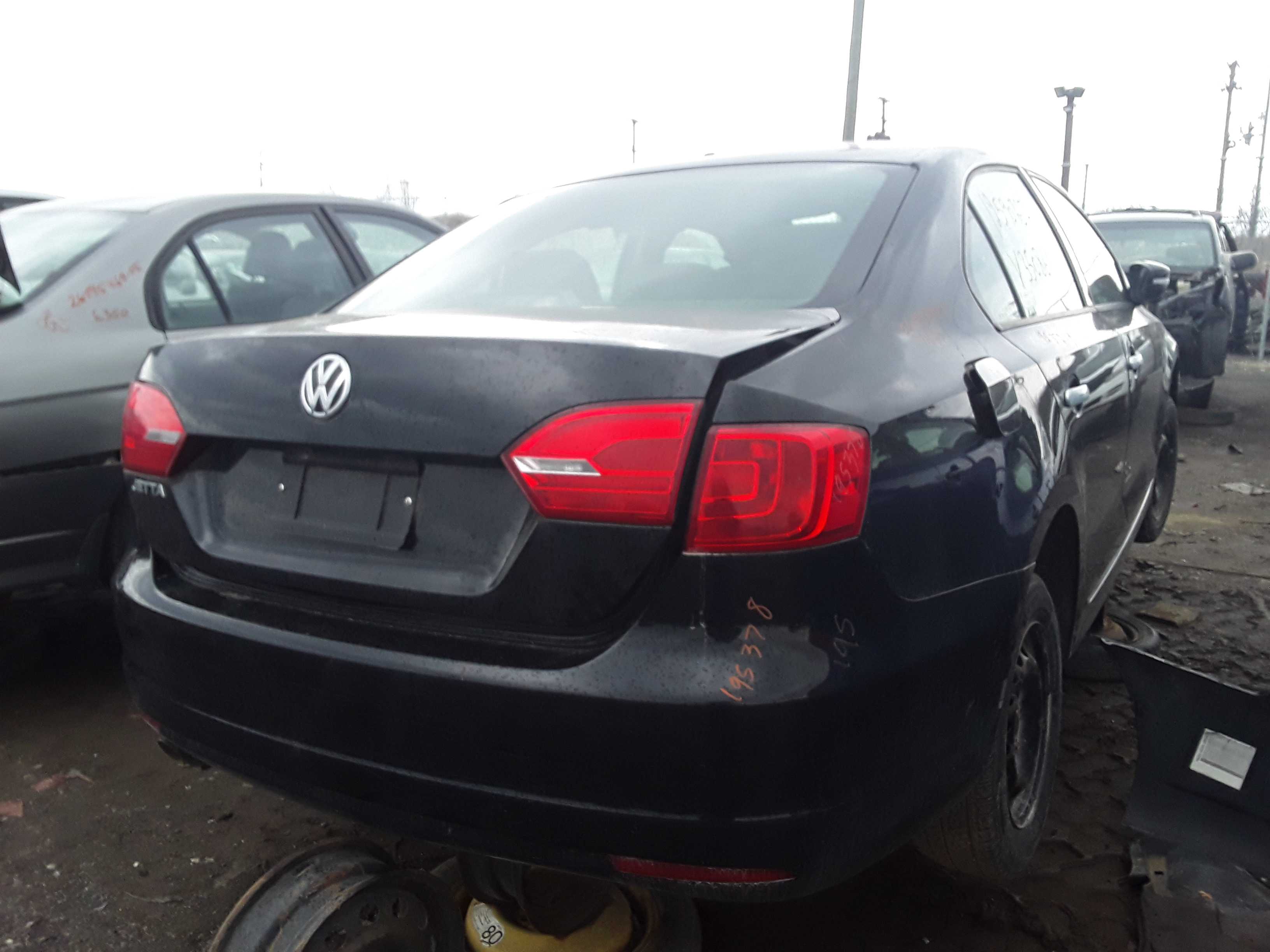 VOLKSWAGEN JETTA 2014