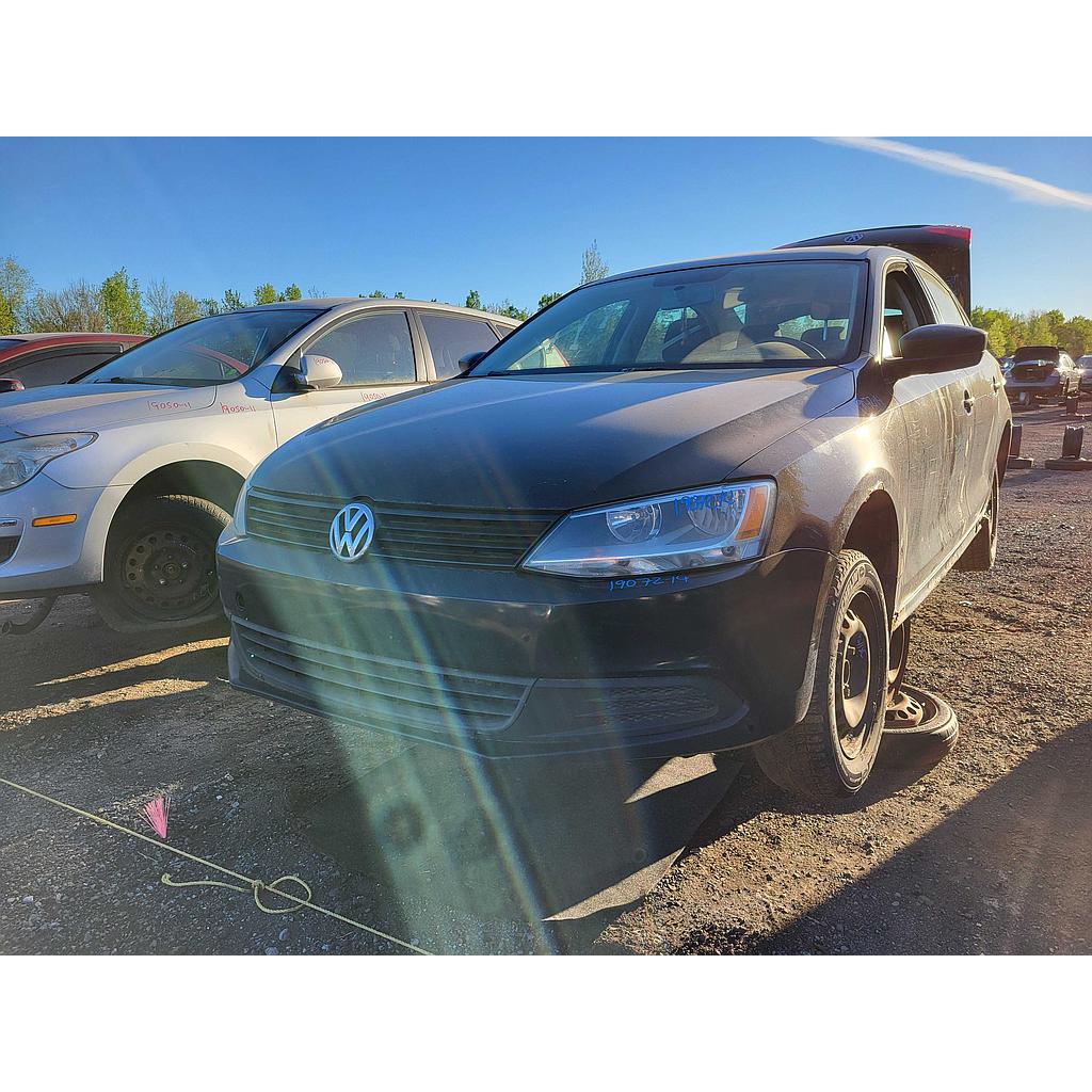 VOLKSWAGEN JETTA 2014