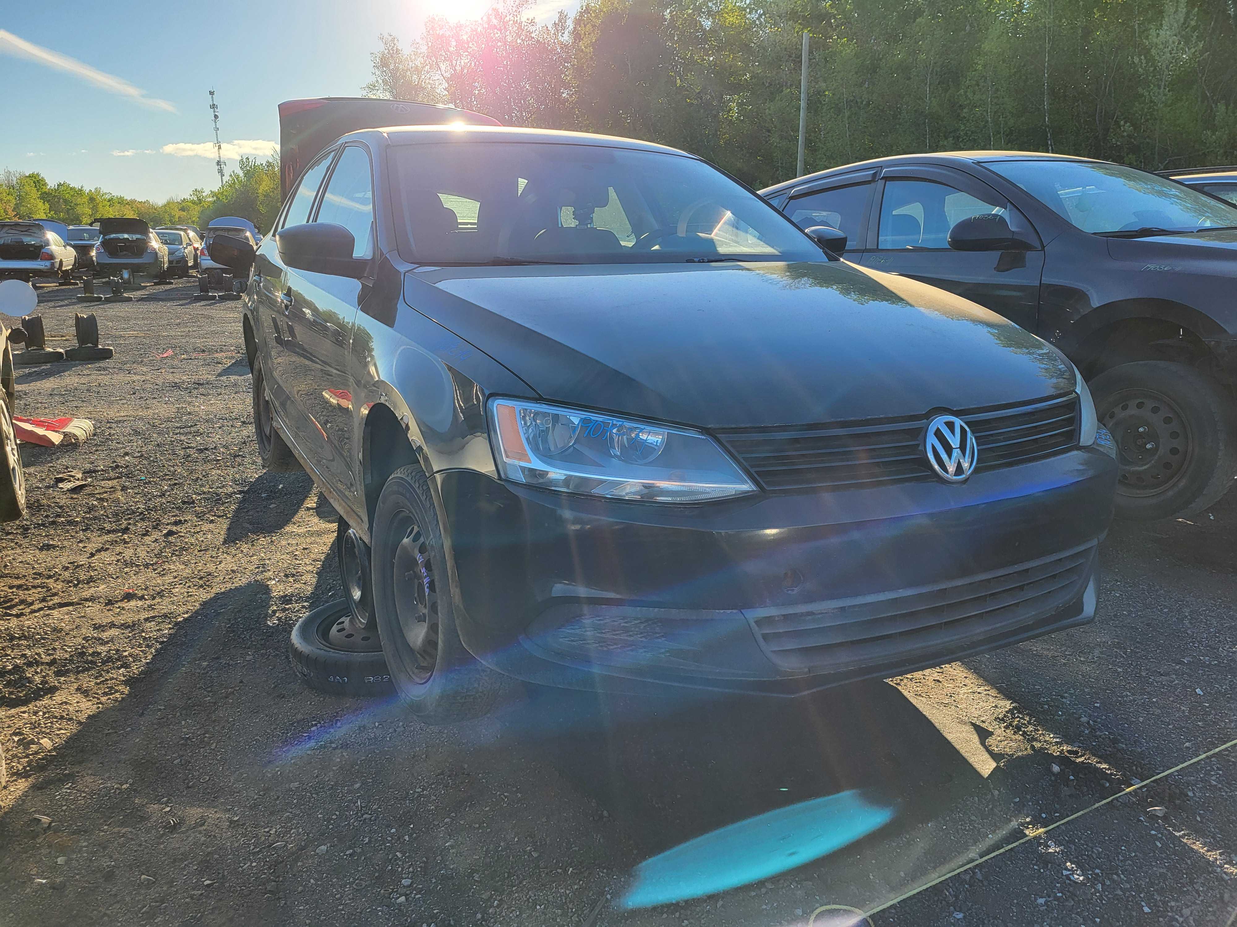 VOLKSWAGEN JETTA 2014
