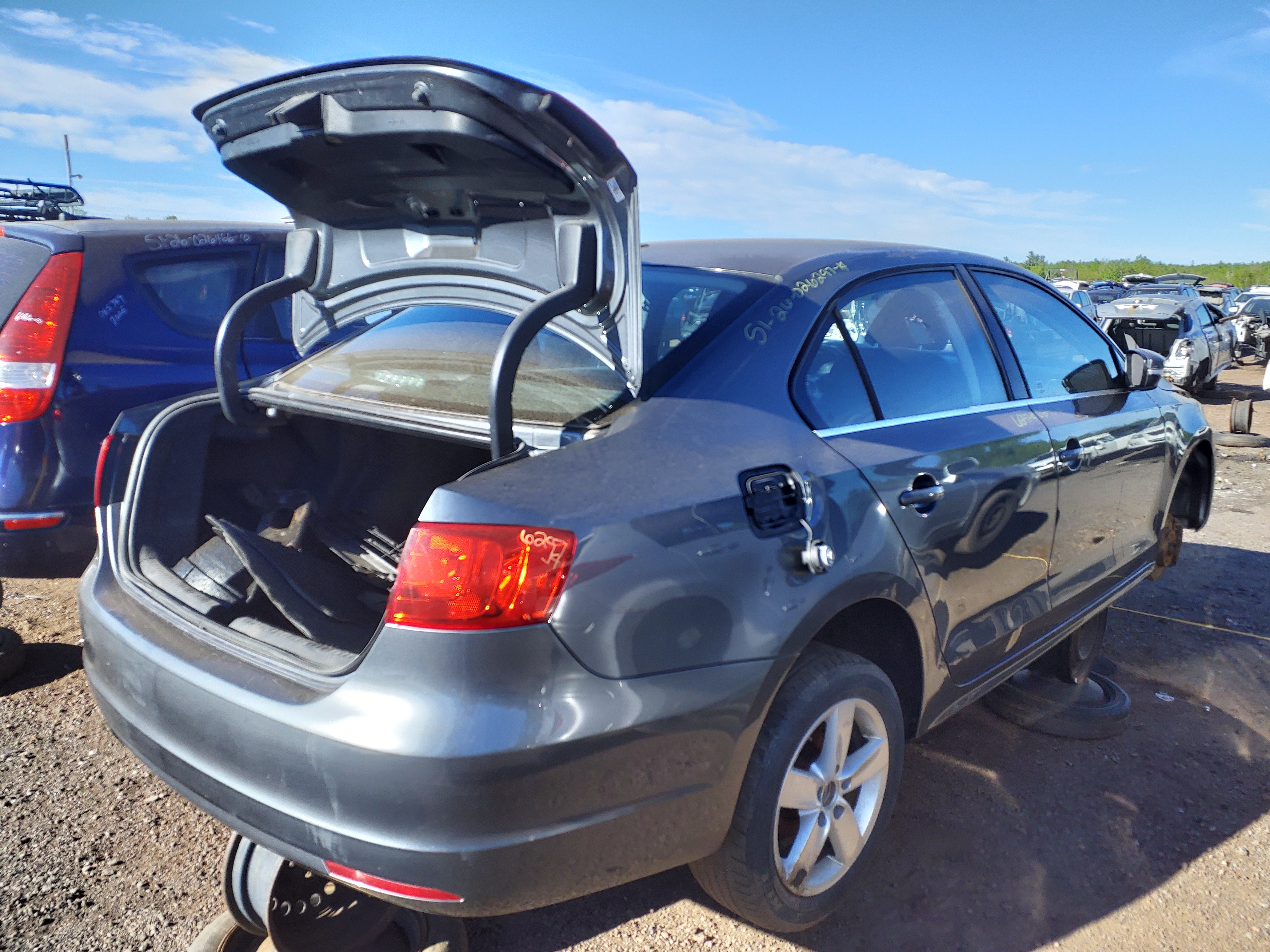 VOLKSWAGEN JETTA 2014