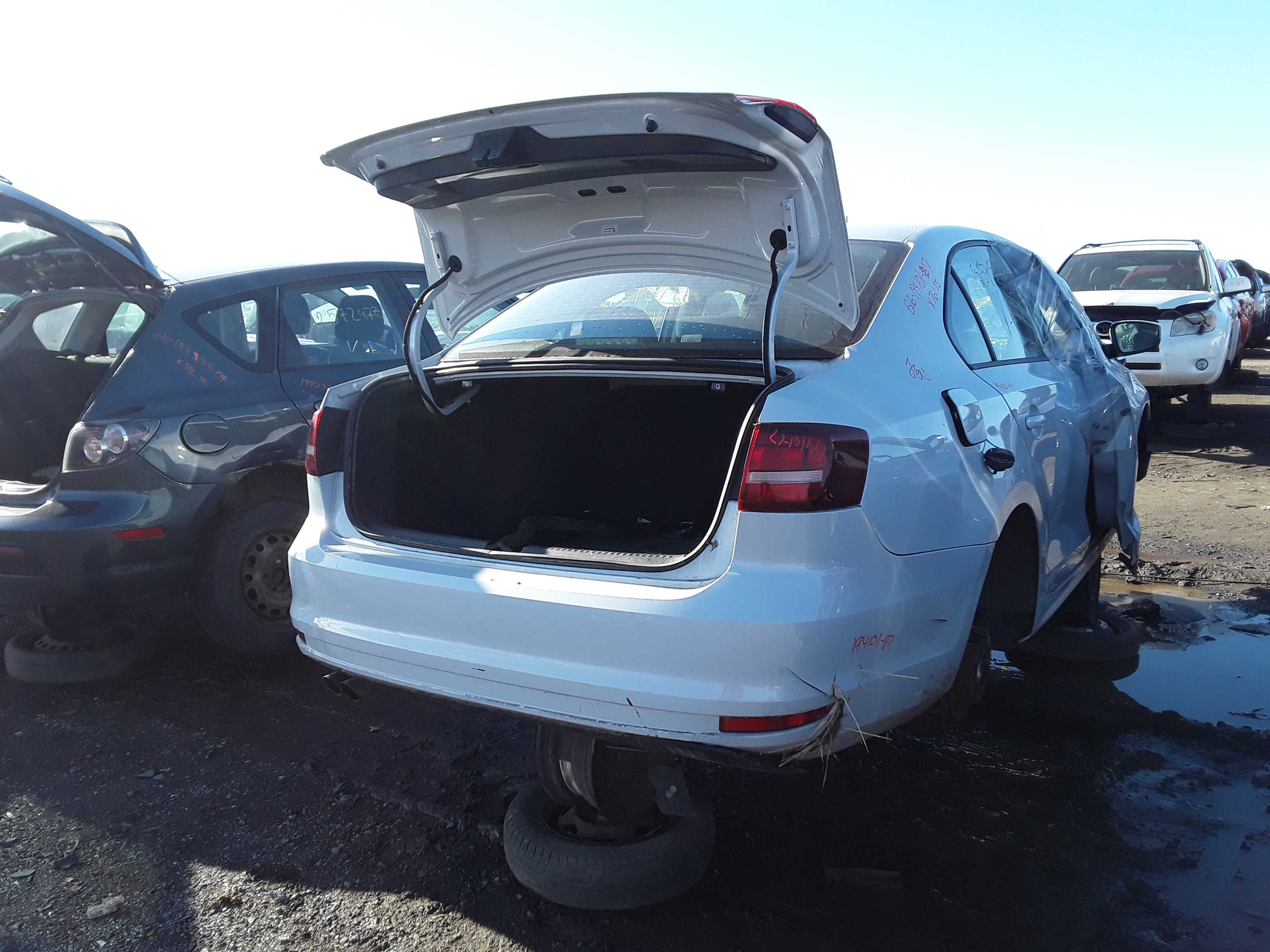 VOLKSWAGEN JETTA 2017